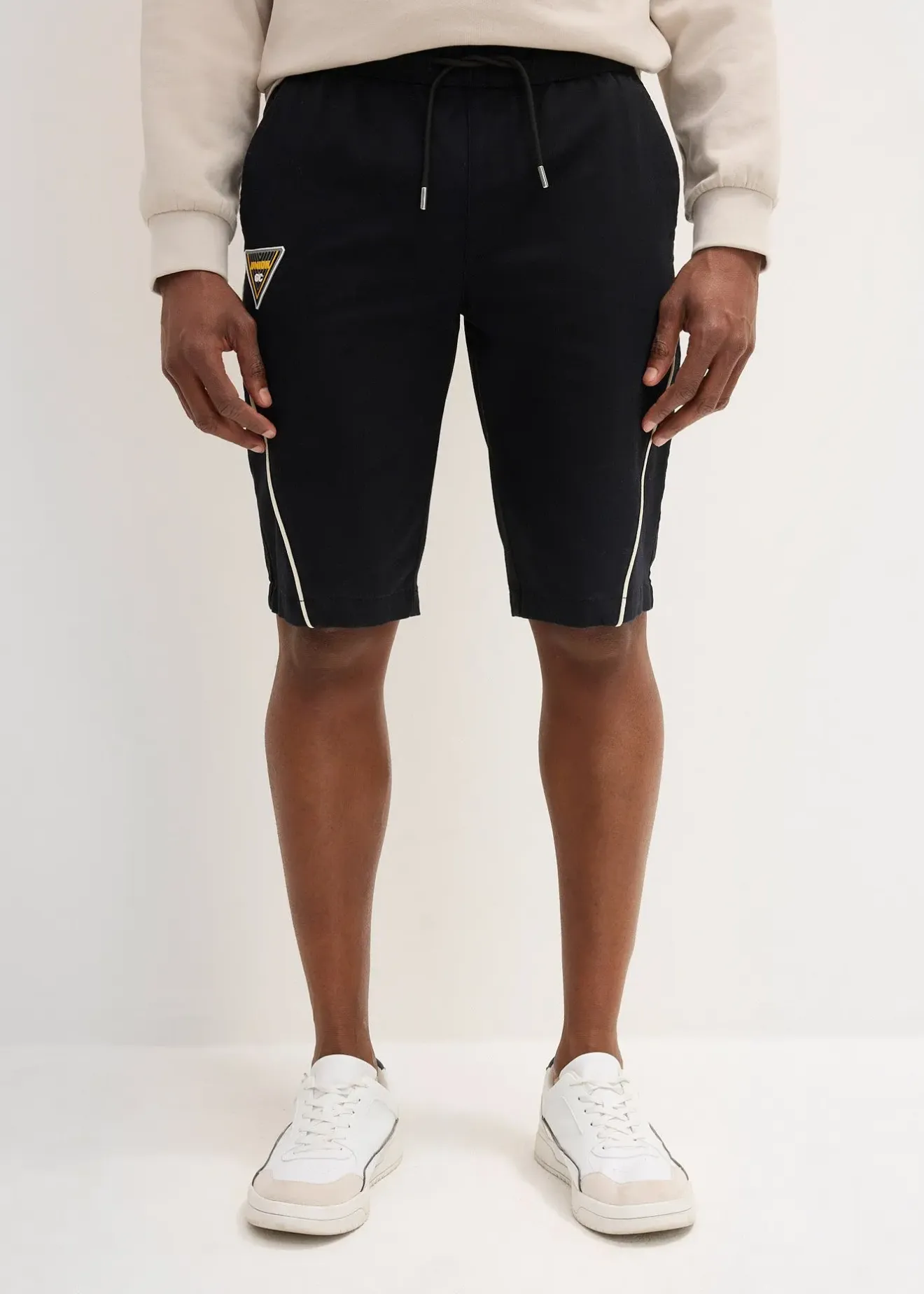 bonprix Bermuda ample à taille élastiquée|Homme Shorts|Pantalons