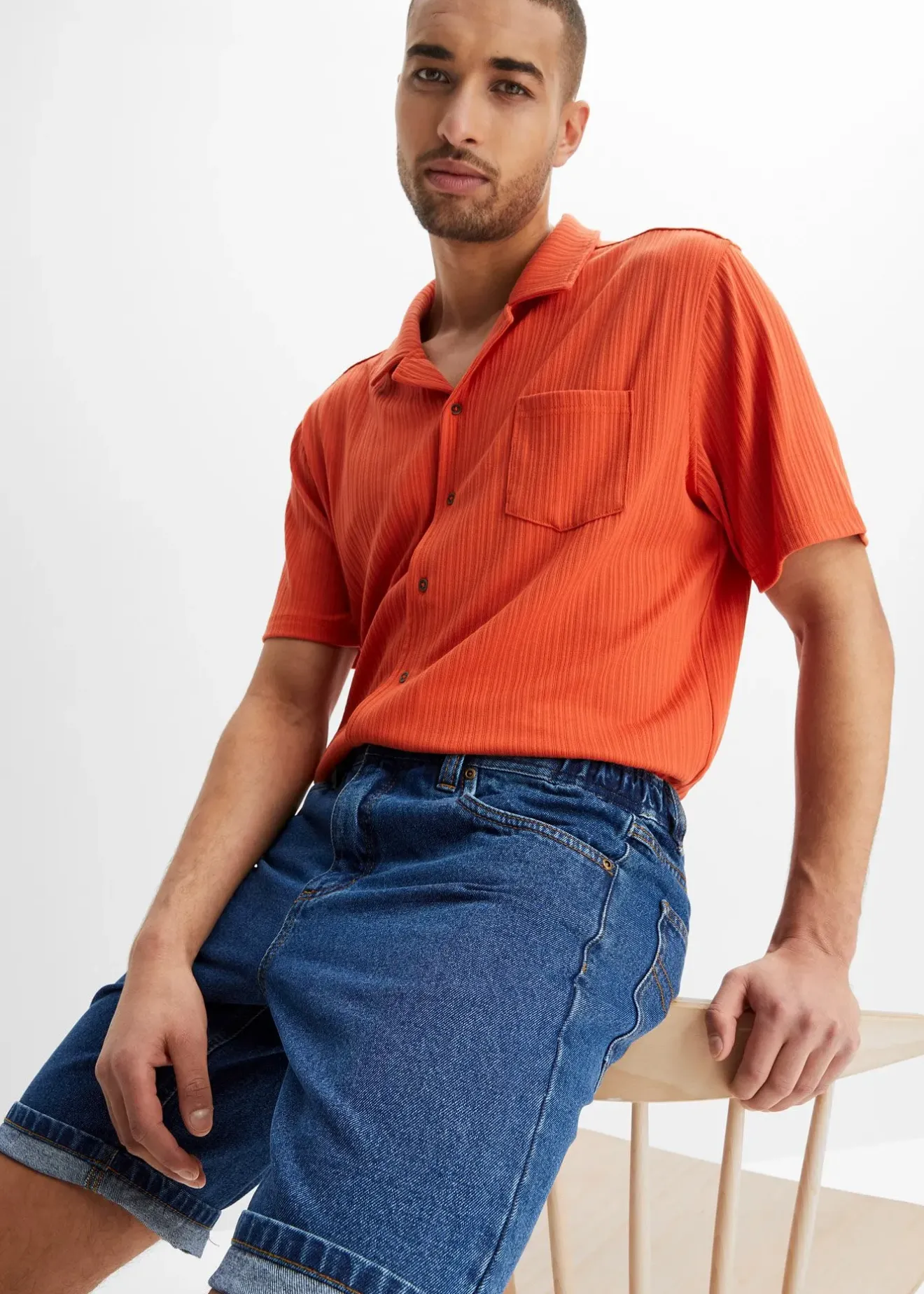 Homme bonprix Shorts|Jeans|Bermuda classique en jean avec taille élastiquée