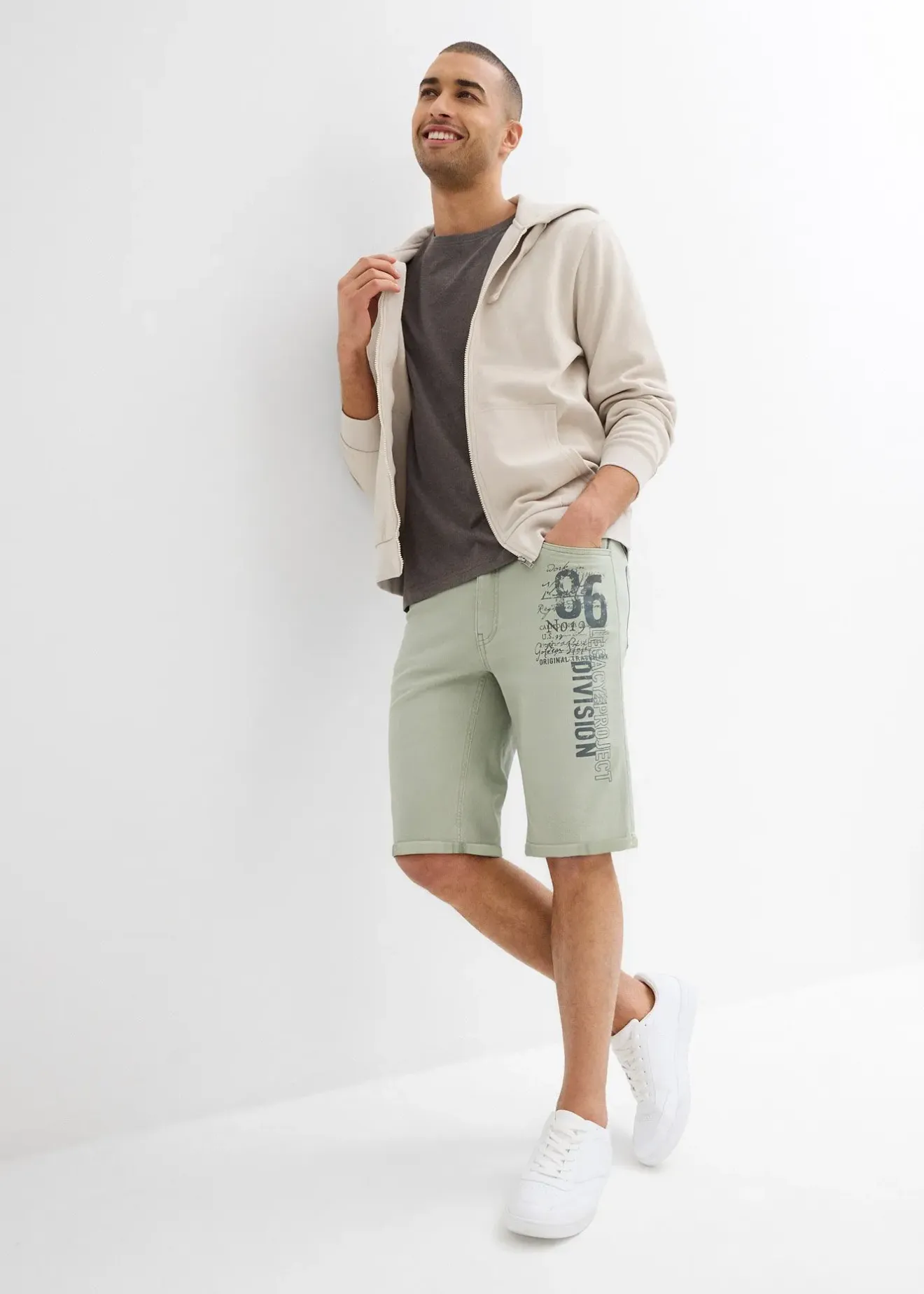 bonprix Bermuda en jean extensible, Regular|Homme Shorts|Jeans