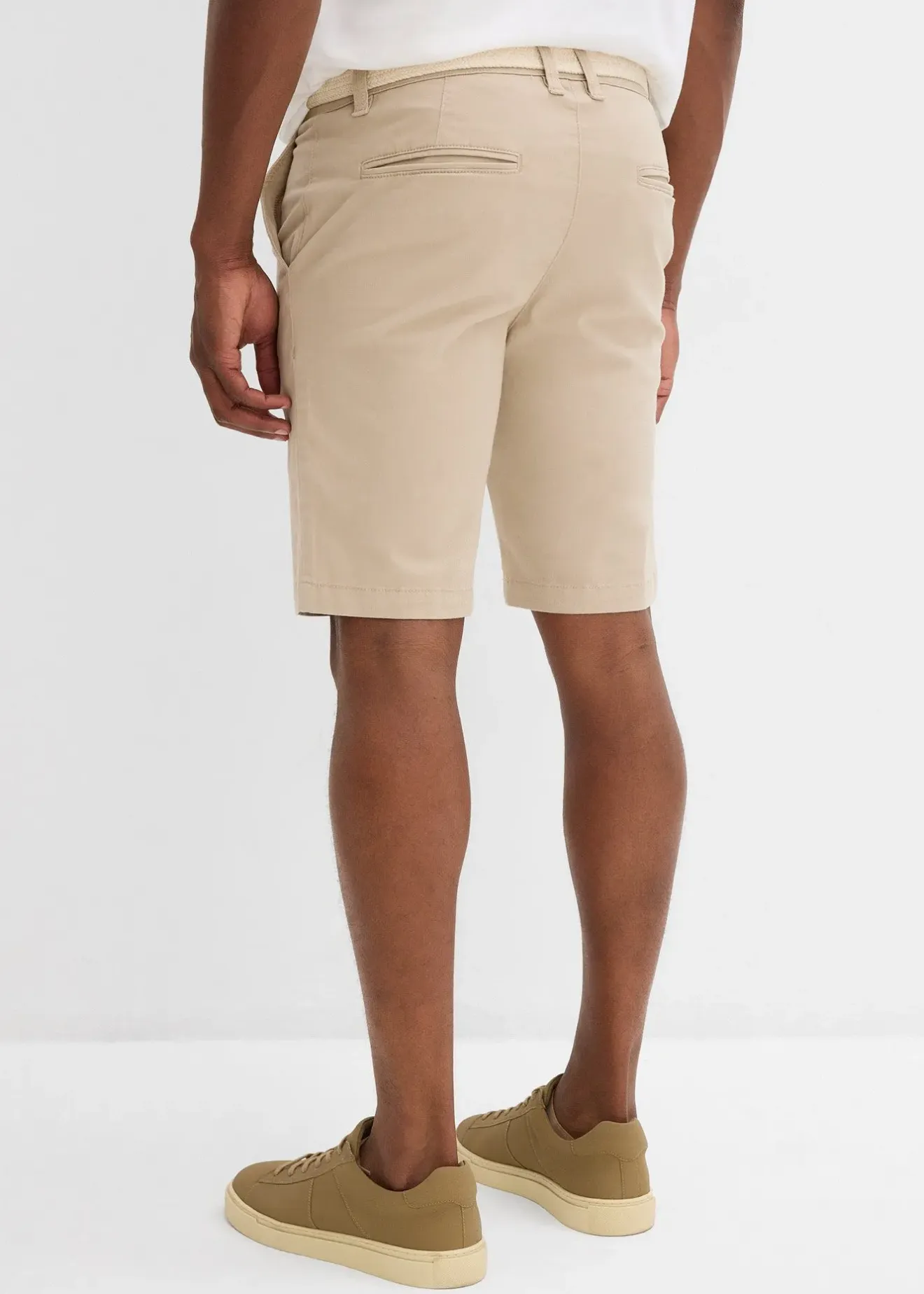 Homme bonprix Shorts|Pantalons|Bermuda extensible avec ceinture, Regular