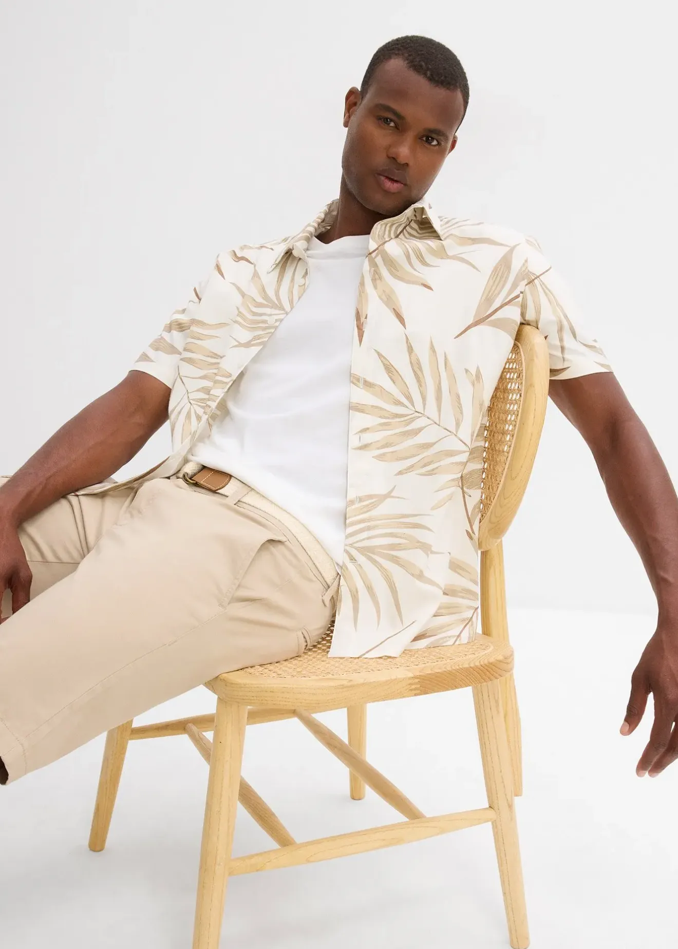 Homme bonprix Shorts|Pantalons|Bermuda extensible avec ceinture, Regular