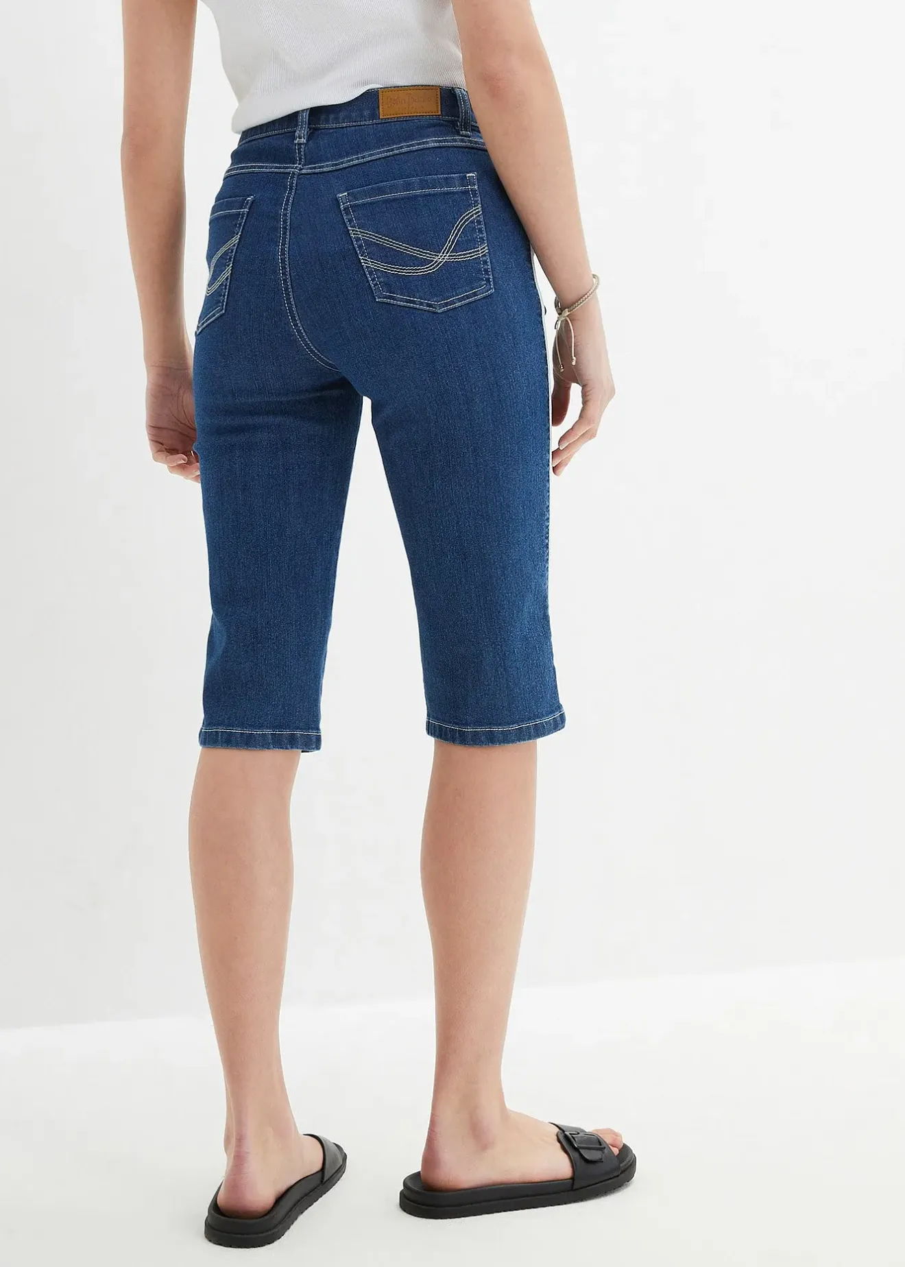 Femme bonprix Shorts|Jeans|Bermuda slim en jean, taille haute