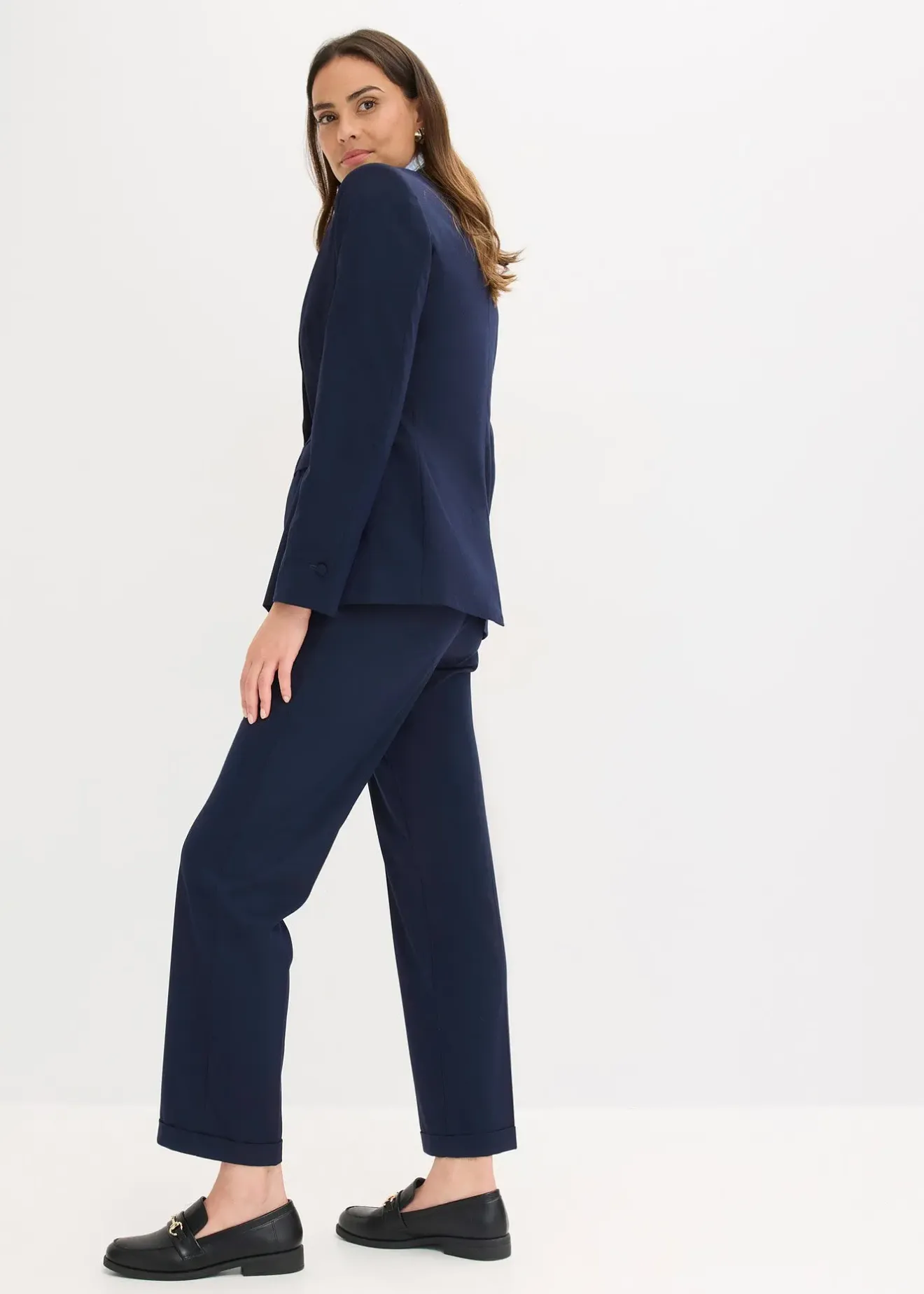 bonprix Blazer avec détails surfilés décoratifs|Femme Blazers