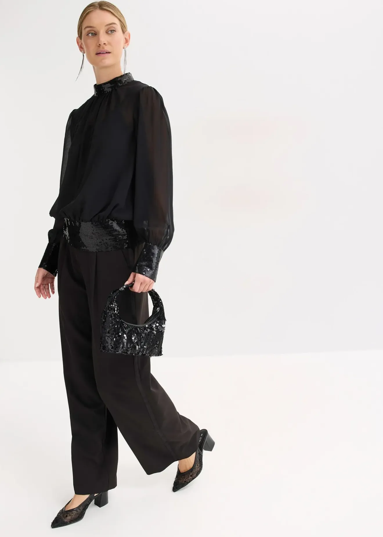 bonprix Blouse en tulle fin avec empiècements à sequins|Femme Mode Festive|Chemisiers