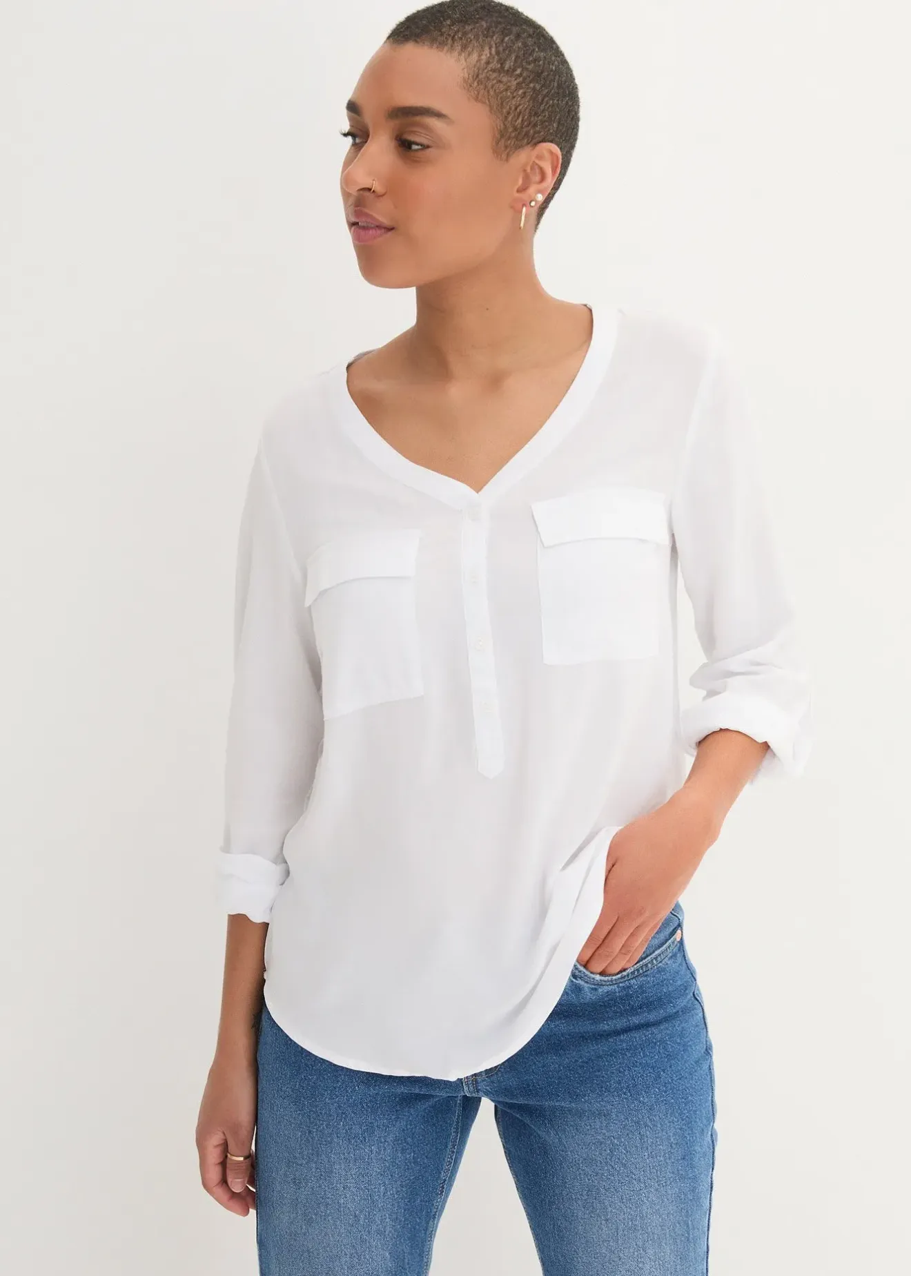 bonprix Blouse fluide à col en V et manches longues|Femme Chemisiers