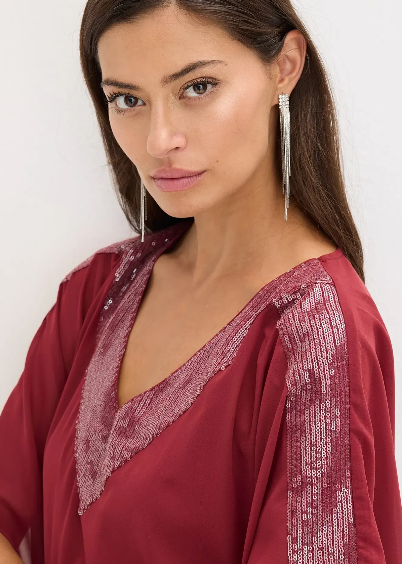 bonprix Blouse oversize à empiècement orné de sequins|Femme Mode Festive|Chemisiers