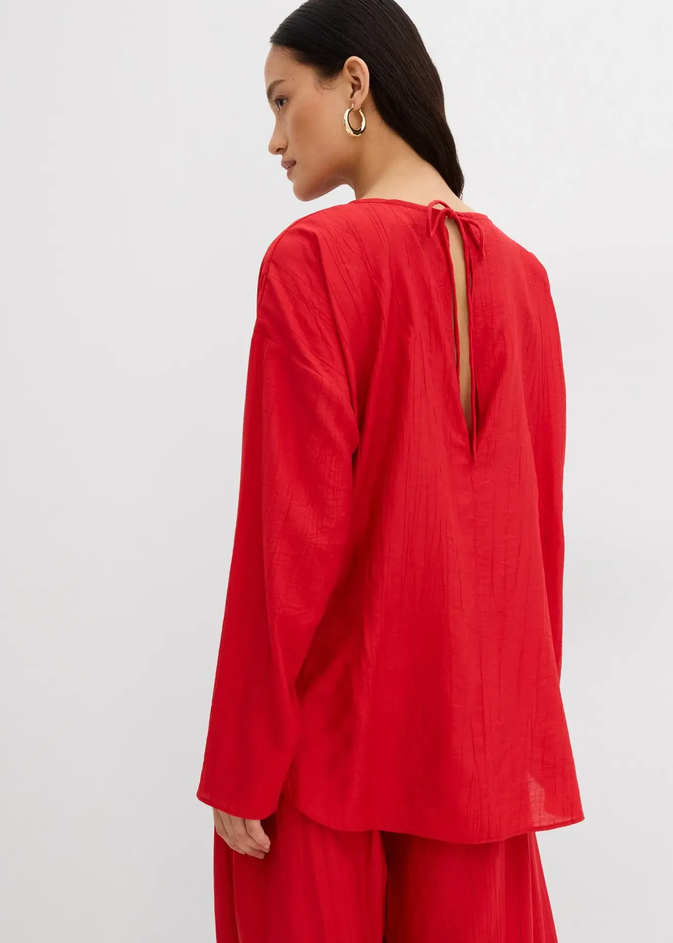bonprix Blouse oversize en crépon de viscose mélangée|Femme Deux Pièces & Ensembles|Chemisiers