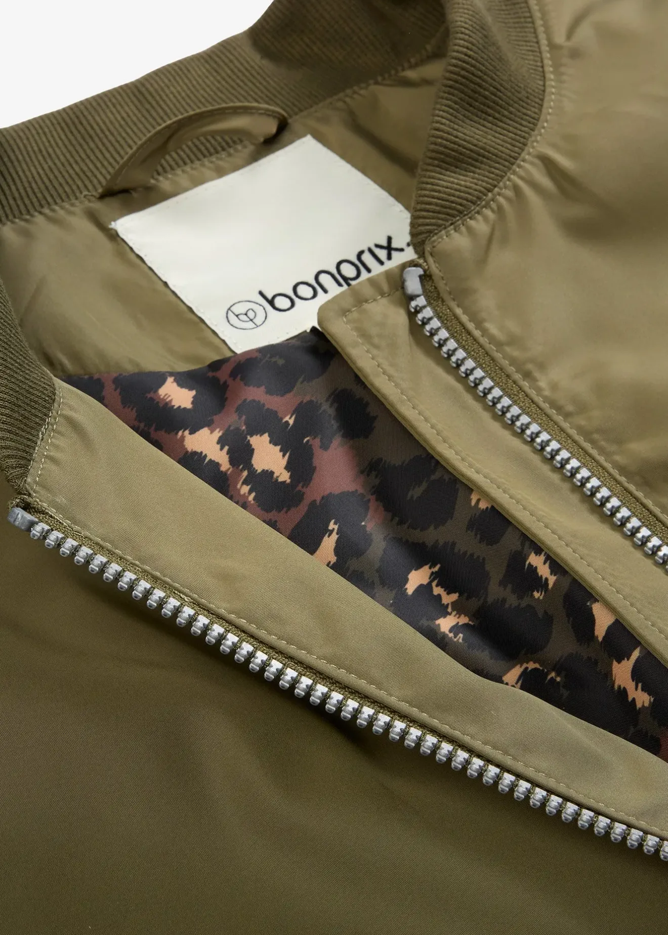 bonprix Blouson aviateur large à doublure léopard|Femme Vestes & Manteaux