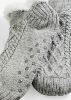 bonprix Chaussettes douillettes en maille torsadée avec doublure peluche et semelle antiglisse|Femme Garçons·Collants|Garçons·Bas