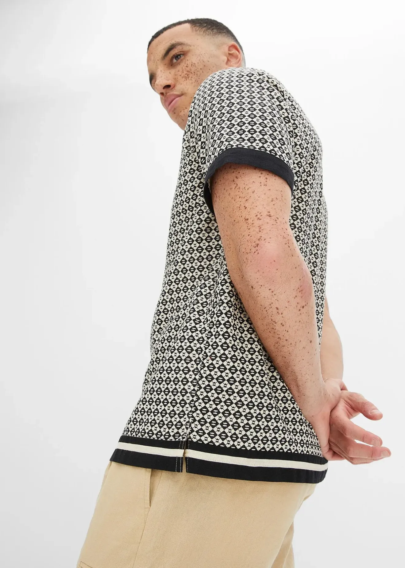 bonprix Chemise manches courtes en lin majoritaire|Homme Chemises