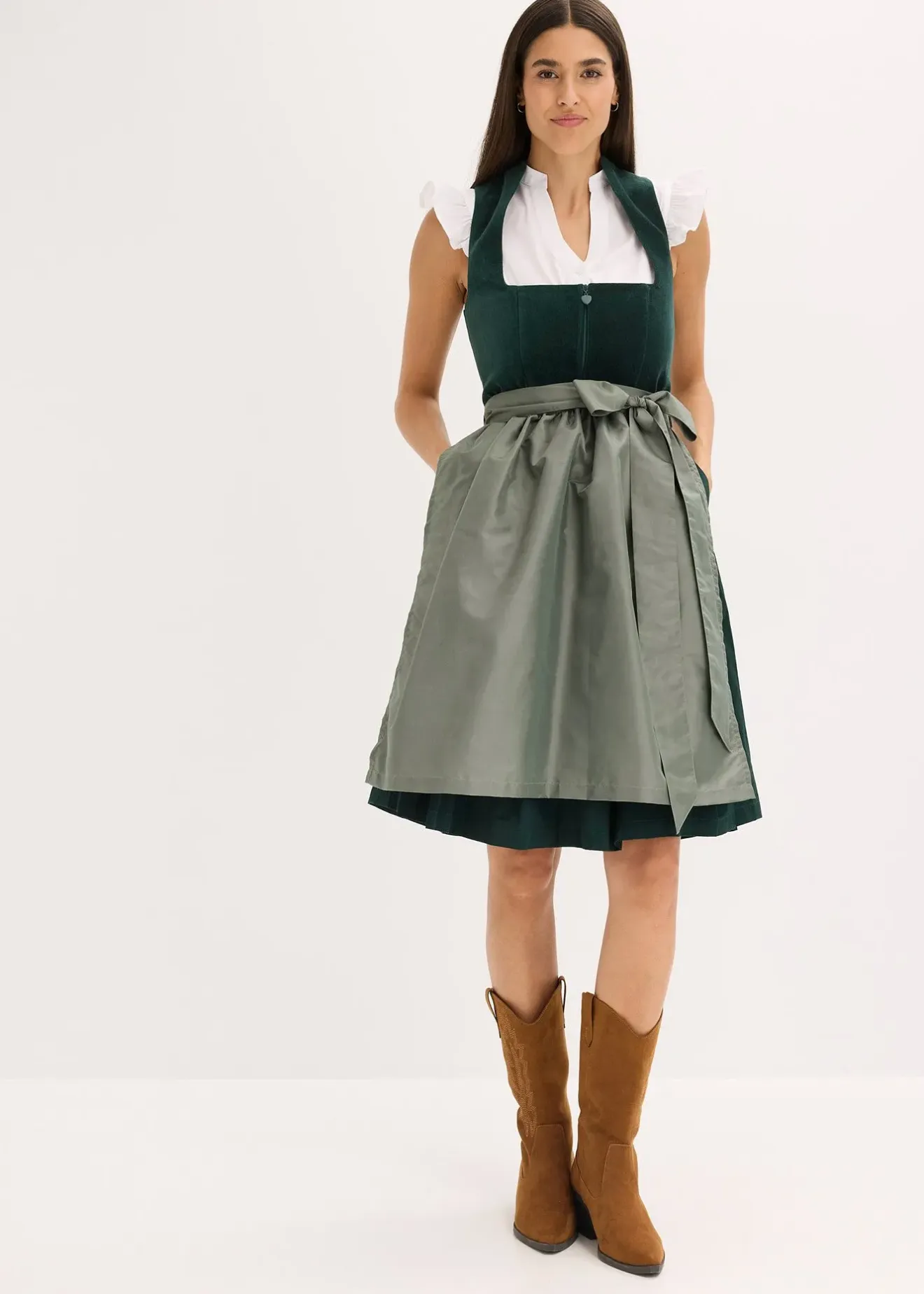 bonprix Chemisier de Dirndl à col montant et mancherons volantés|Femme Chemisiers