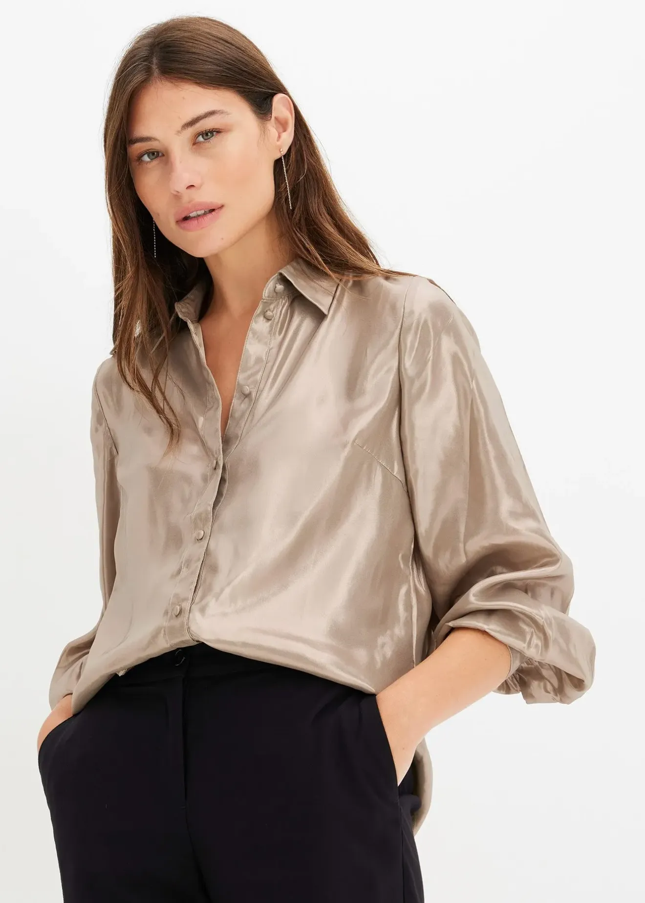 bonprix Chemisier en satin brillant|Femme Chemisiers