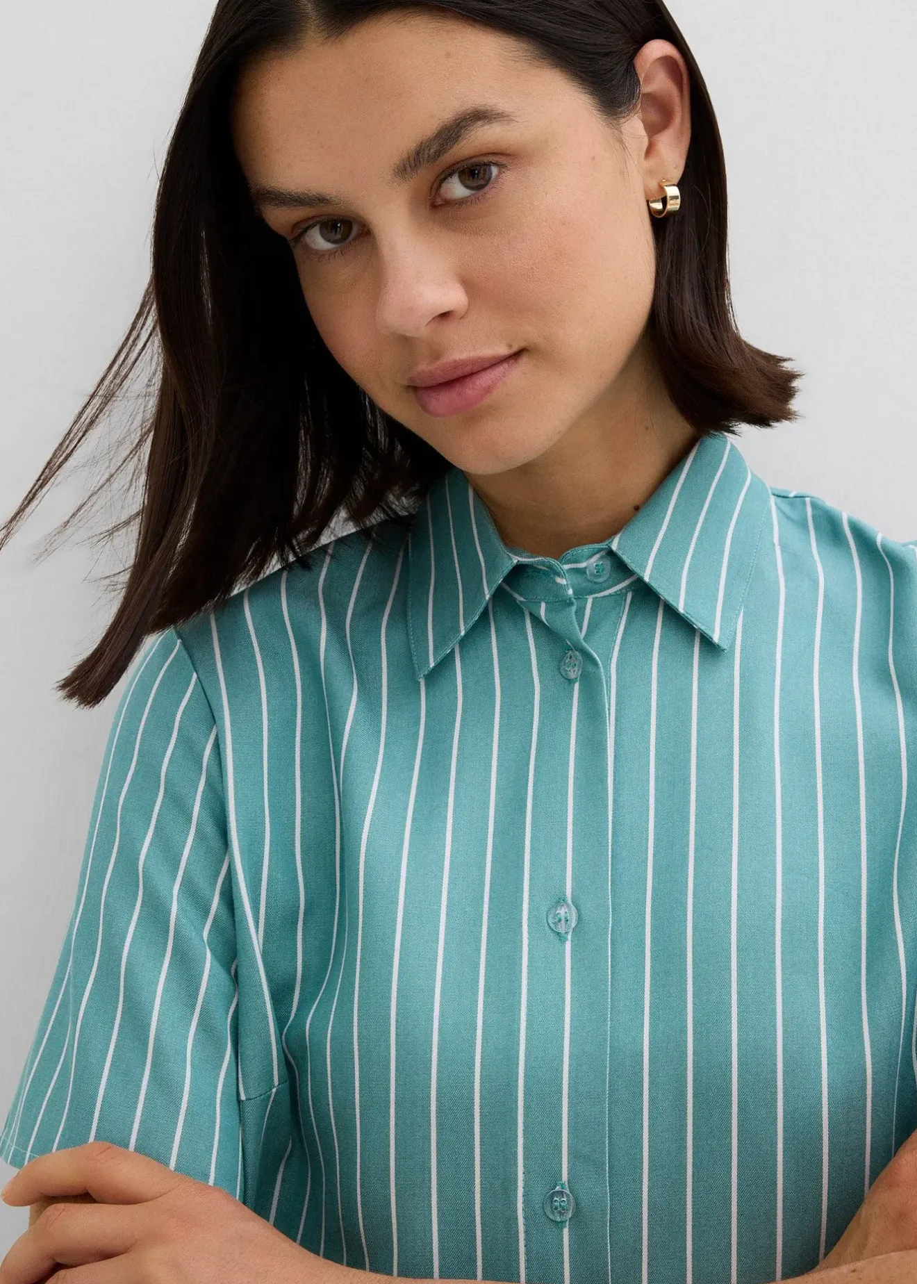 bonprix Chemisier manches courtes rayé à détail noué|Femme Chemisiers