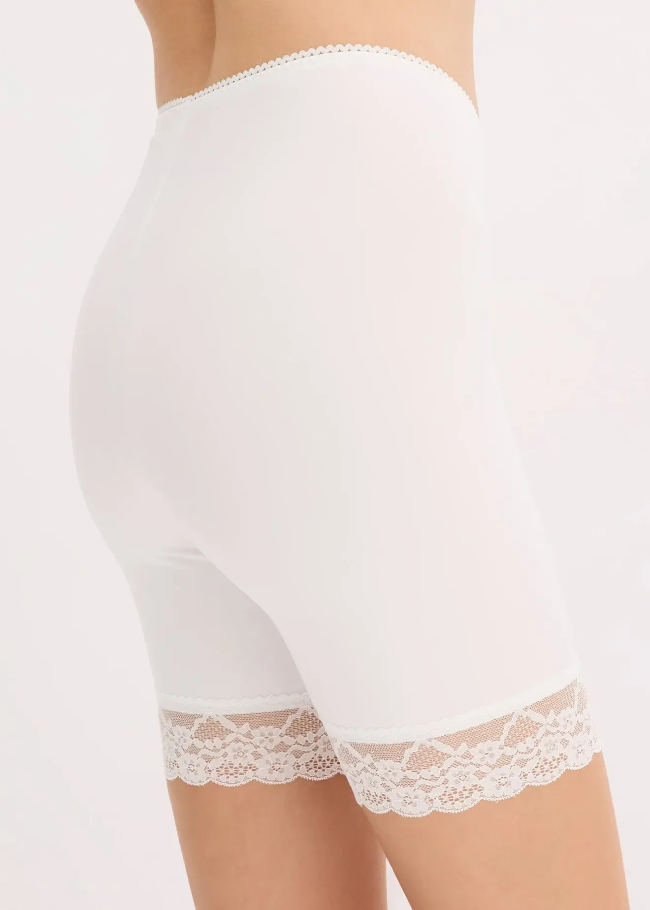 bonprix Cycliste anti-frottement en matière rafraîchissante|Femme Pantalons