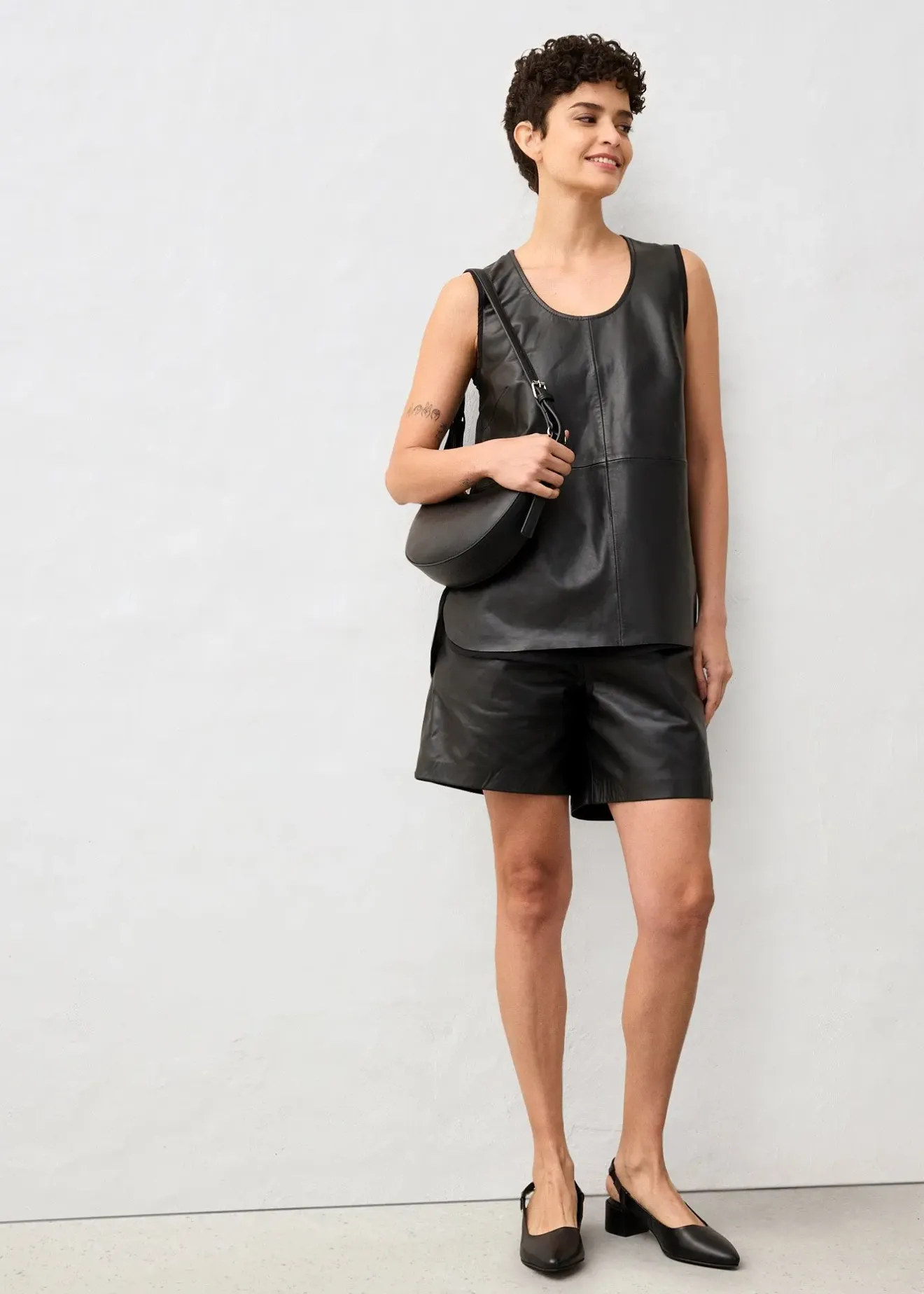 bonprix Débardeur avec devant en cuir nappa d’agneau|Femme Premium|T-Shirts & Tops