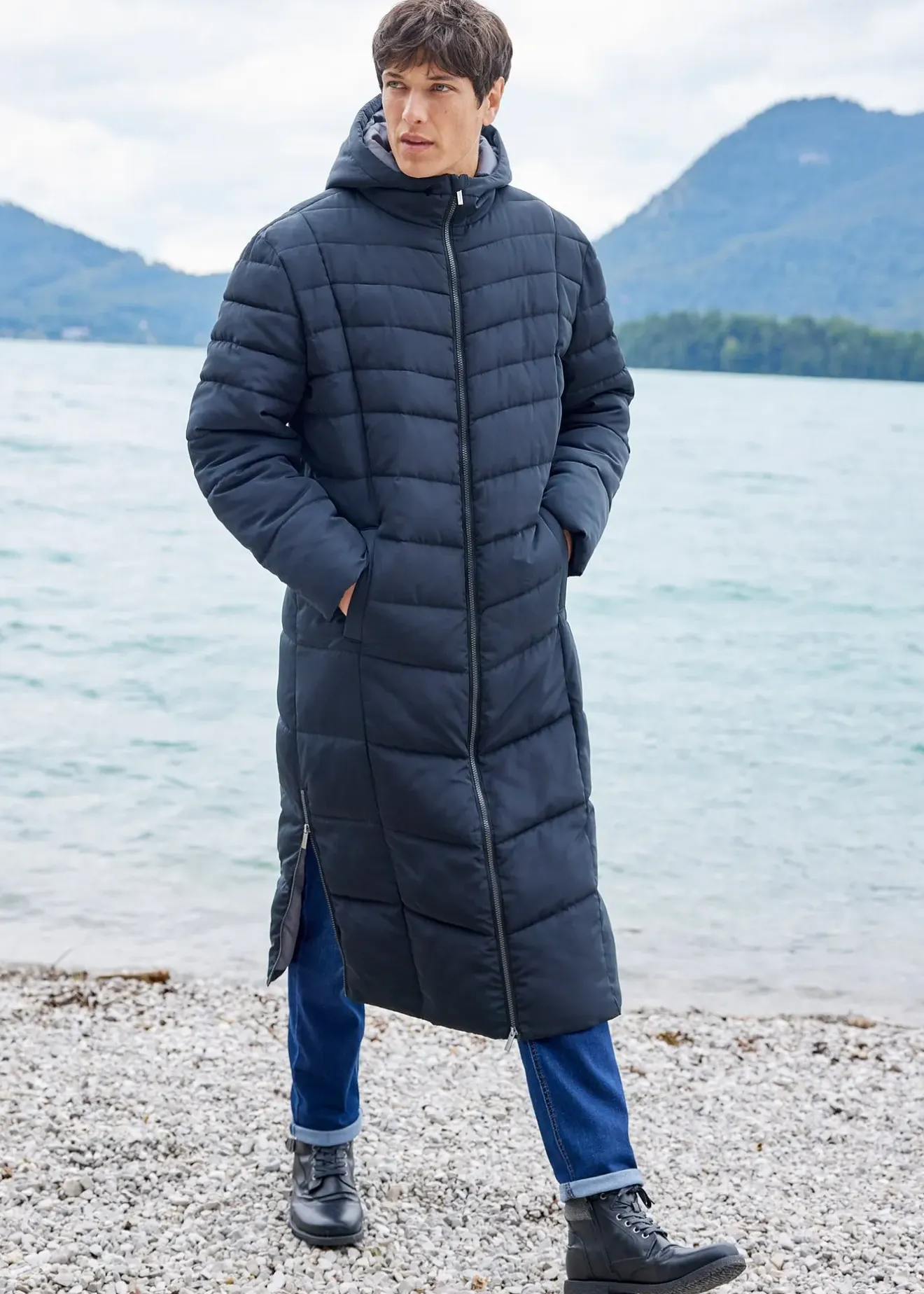 bonprix Doudoune longue à capuche|Homme Vestes