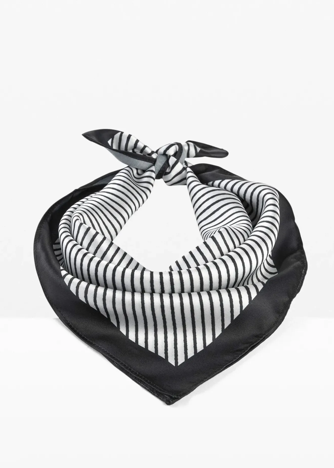 bonprix Foulard rayé en velours éponge|Femme Écharpes & Foulards