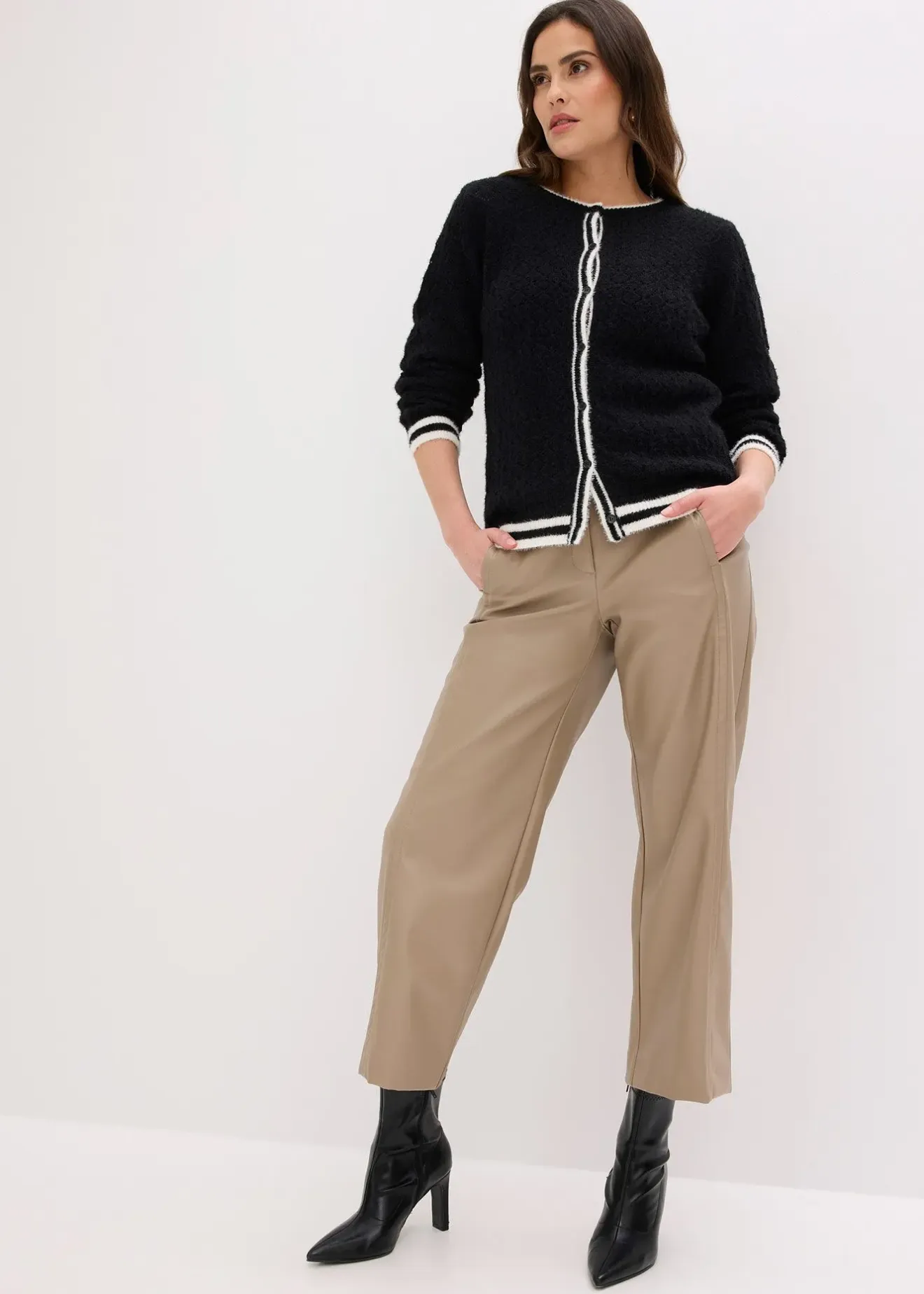 bonprix Gilet en maille poilue ajourée|Femme Maille|Pulls & Gilets