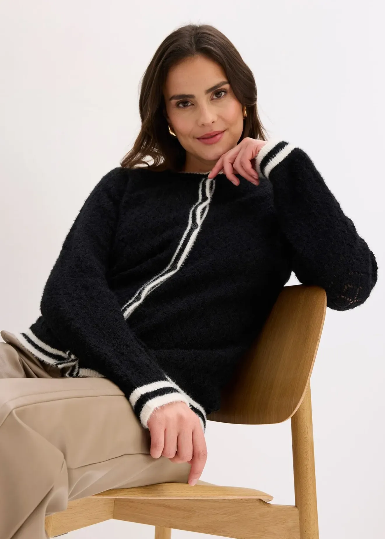 bonprix Gilet en maille poilue ajourée|Femme Maille|Pulls & Gilets