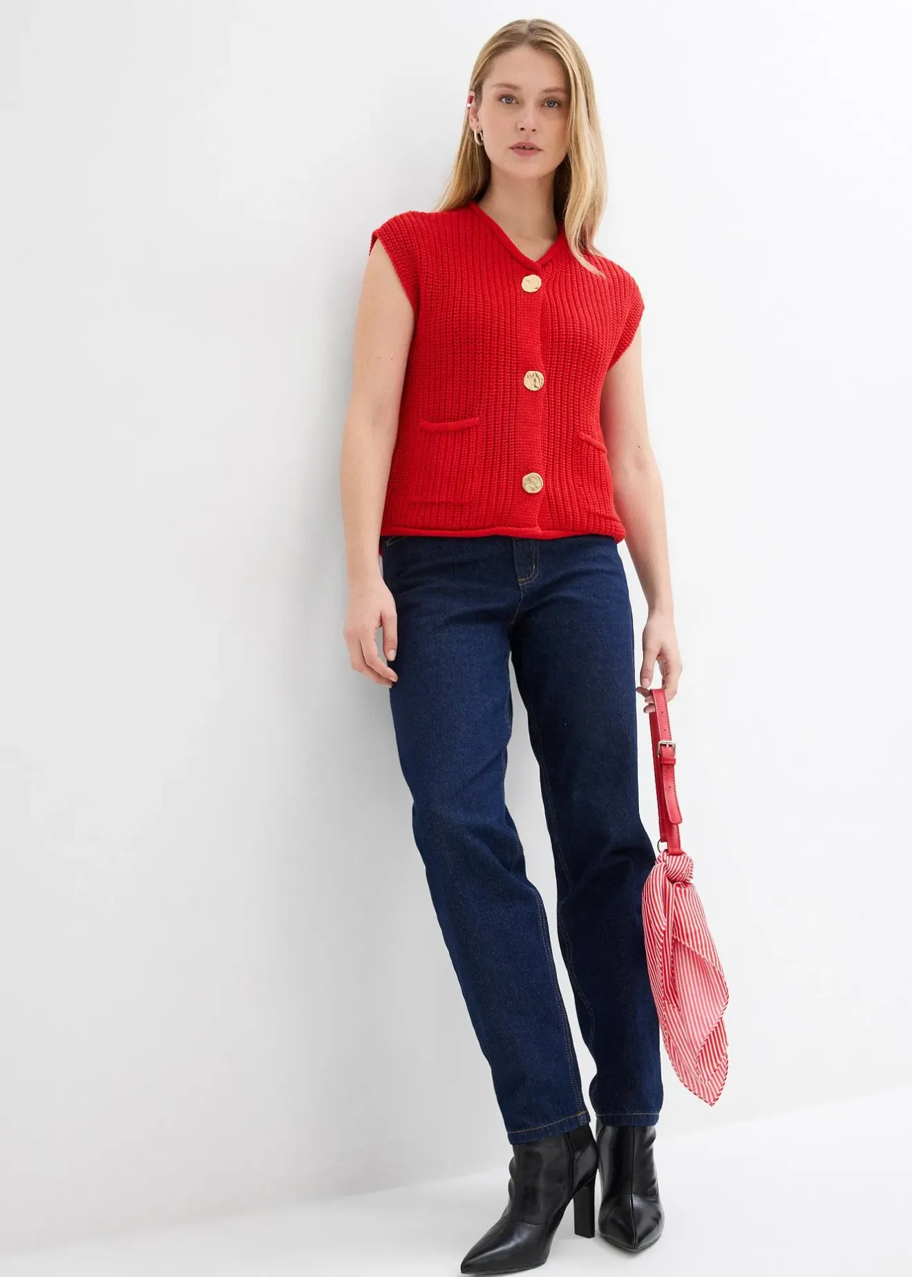 Femme bonprix Maille|Vestes & Manteaux|Gilet sans manches en maille avec des poches