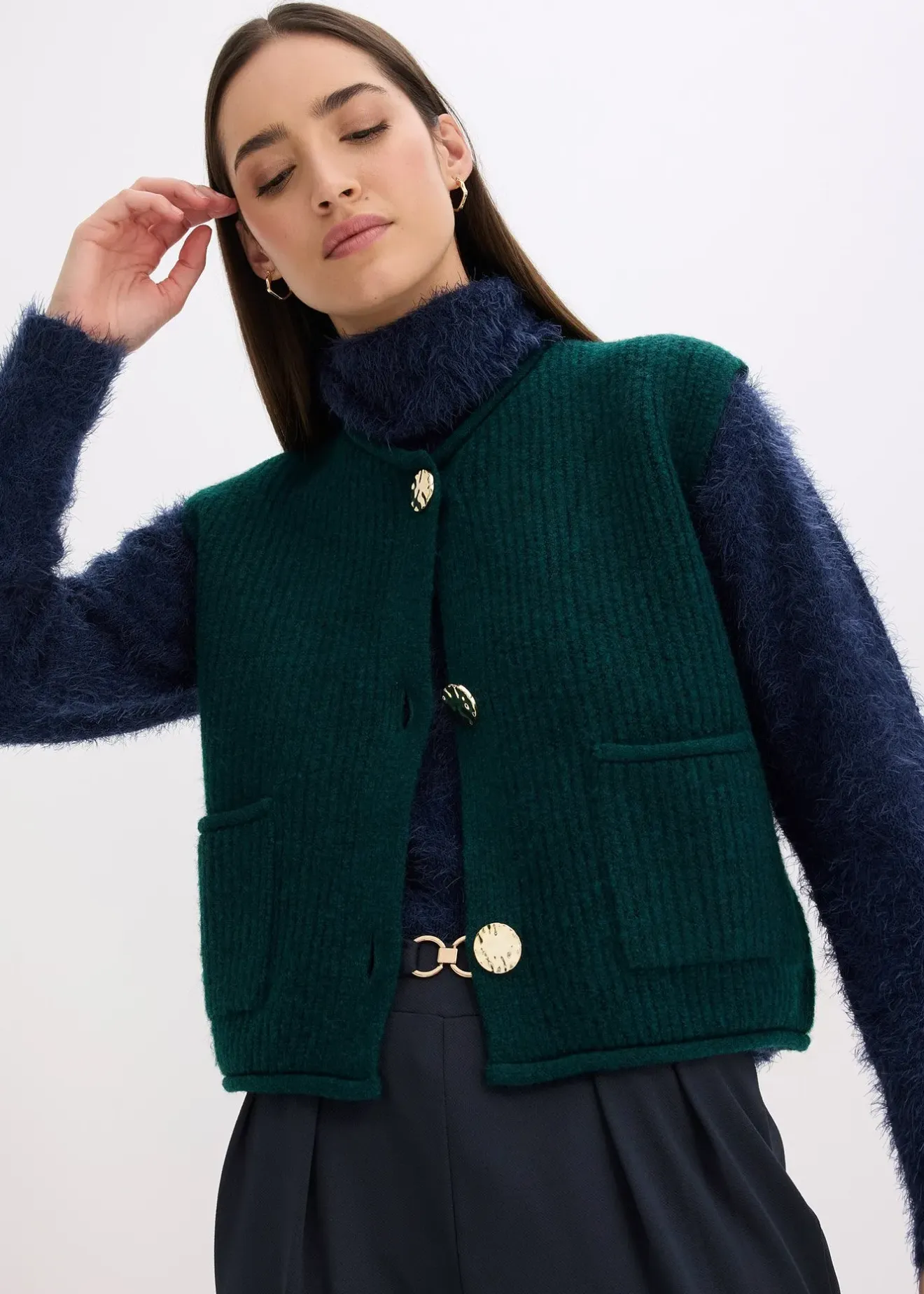 Femme bonprix Maille|Vestes & Manteaux|Gilet sans manches en maille à boutons décoratifs