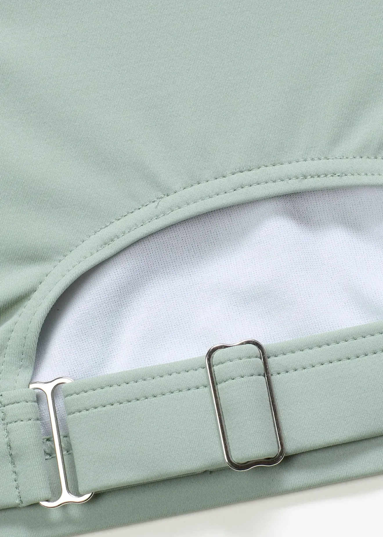 Femme bonprix Maillots De Bain Sport|Bikinis|Haut de bikini brassière à bande sous-poitrine réglable