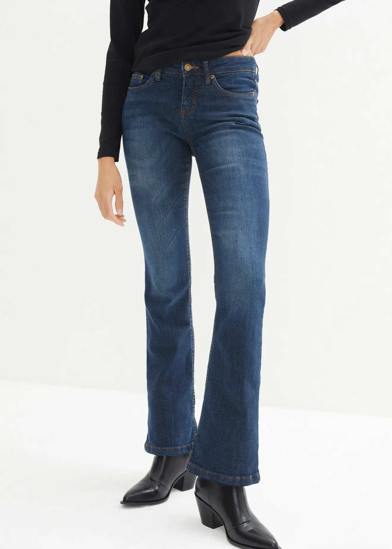 bonprix Jean bootcut taille mi-haute, extensible|Femme Tailles Petite|Jeans