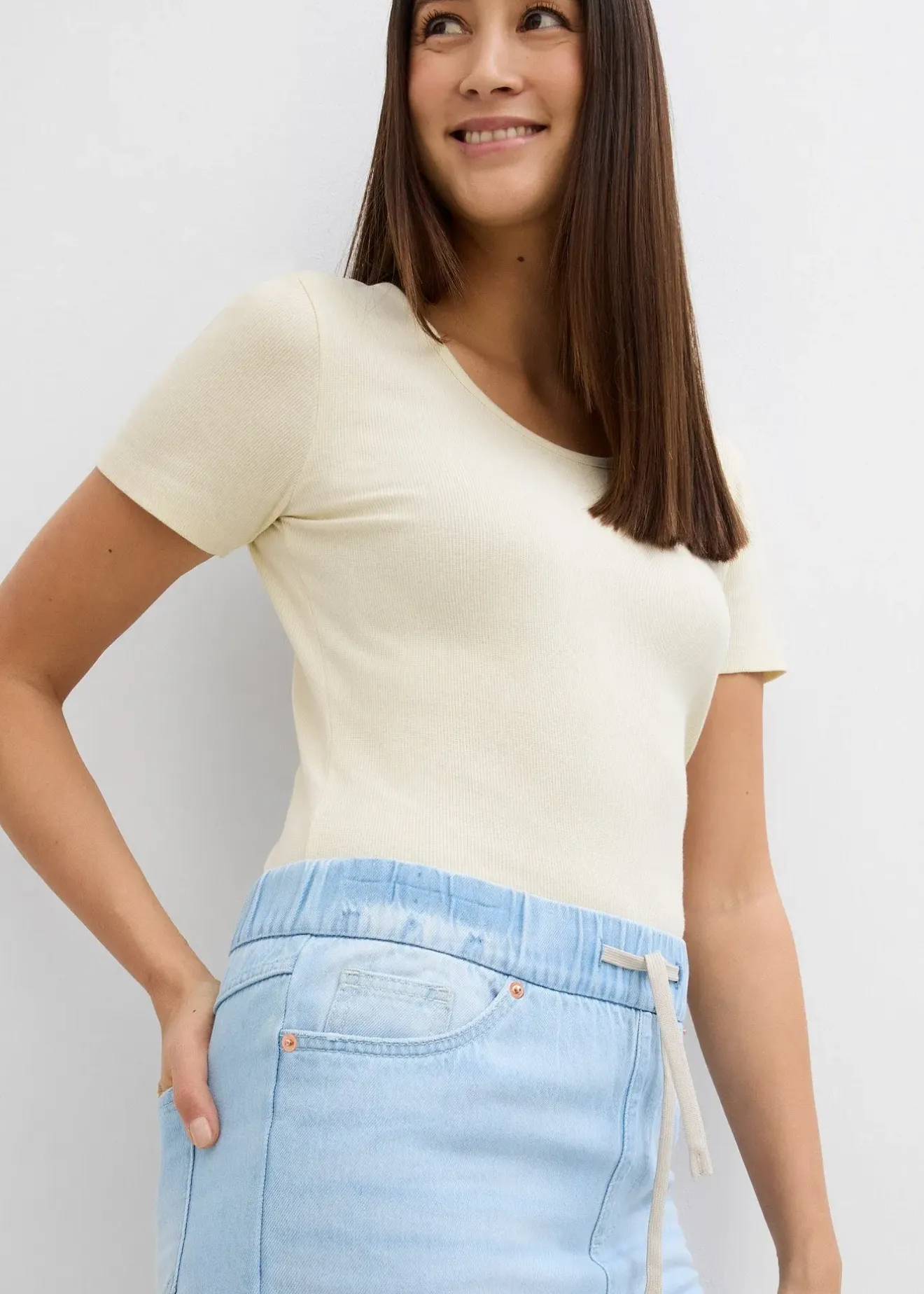 Femme bonprix Jeans|Jean large, taille mi-haute et élastiquée
