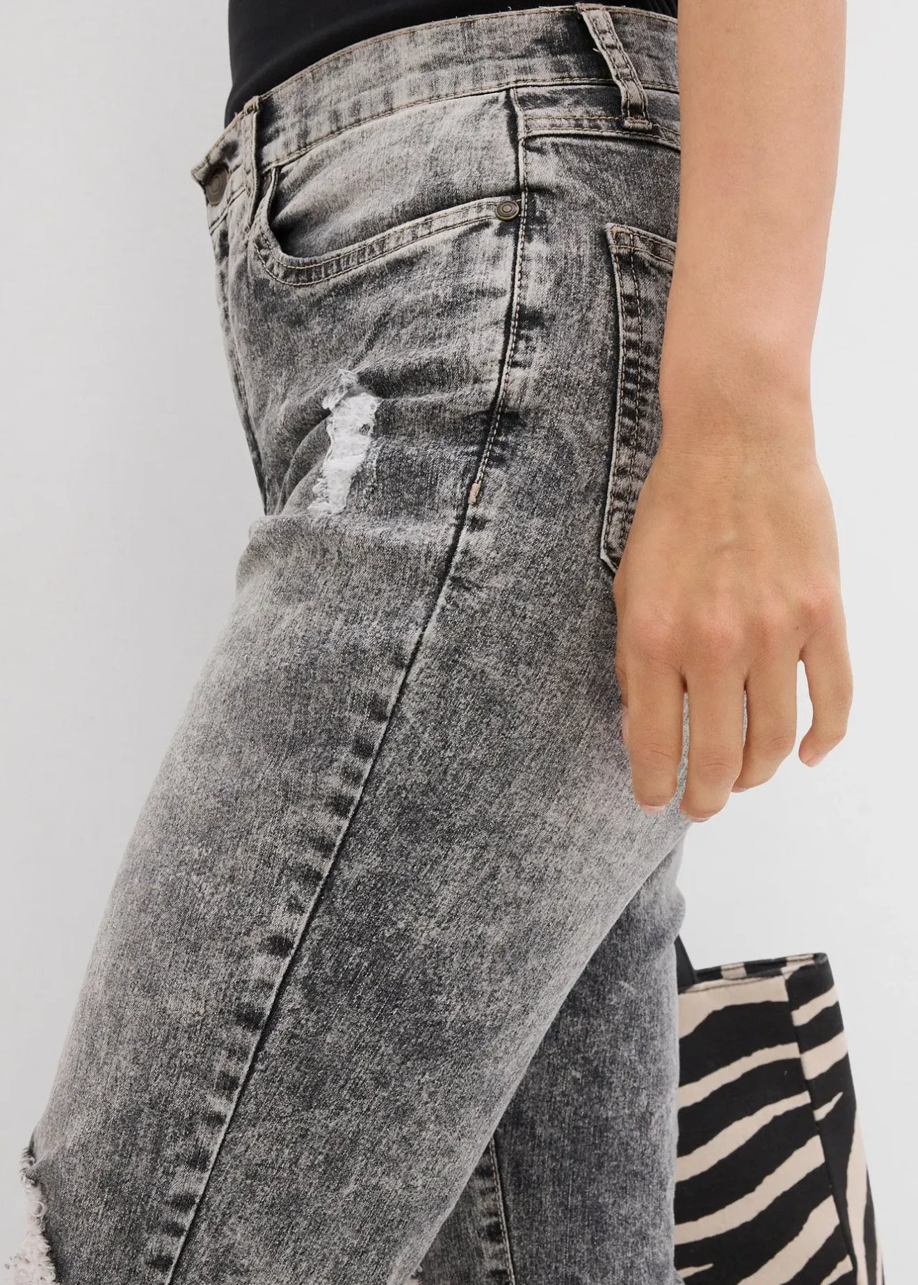 bonprix Jean Mom taille haute avec effets destroy|Femme Jeans