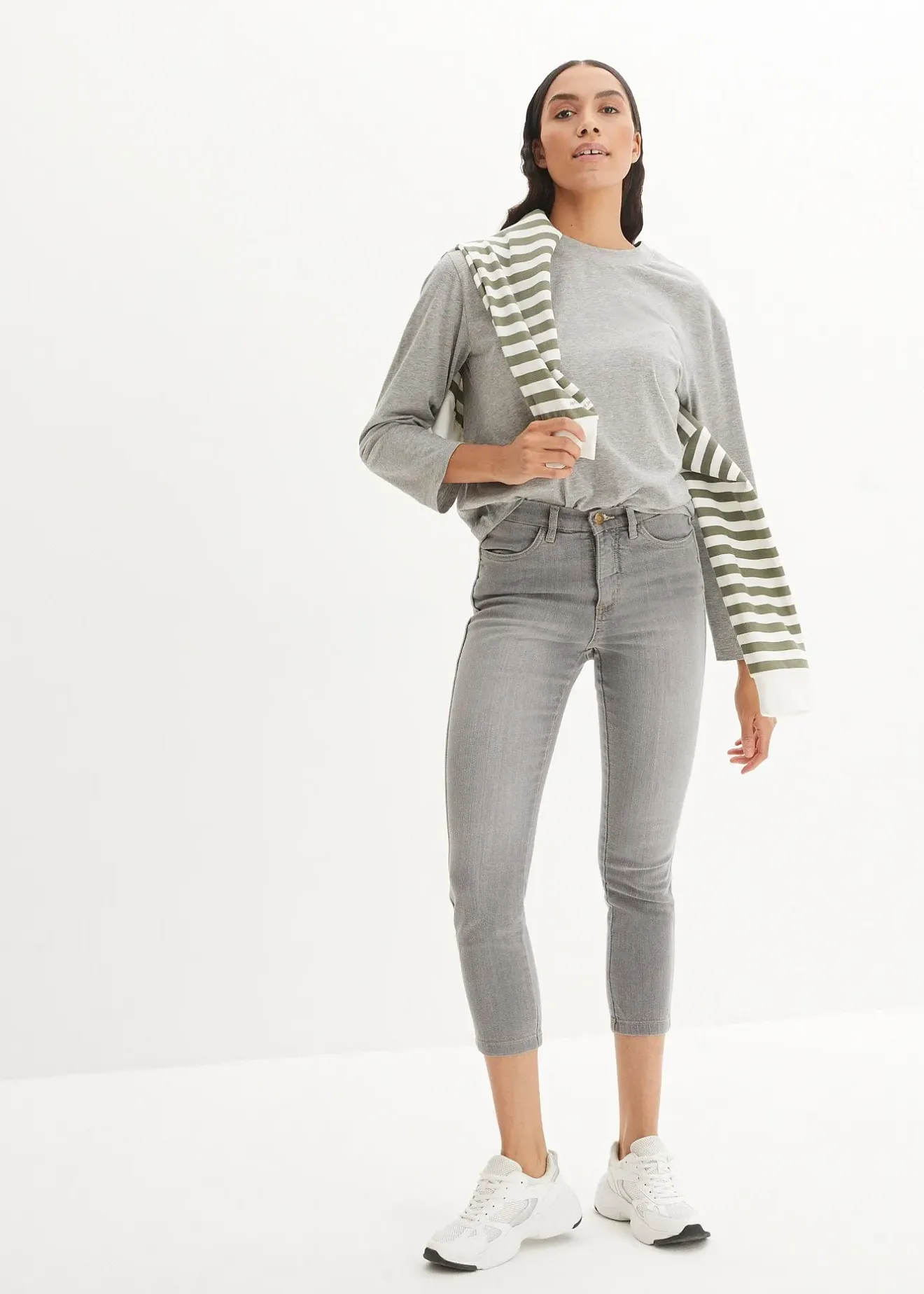 bonprix Jean skinny 7/8 extensible et confortable|Femme Tailles Petite|Jeans