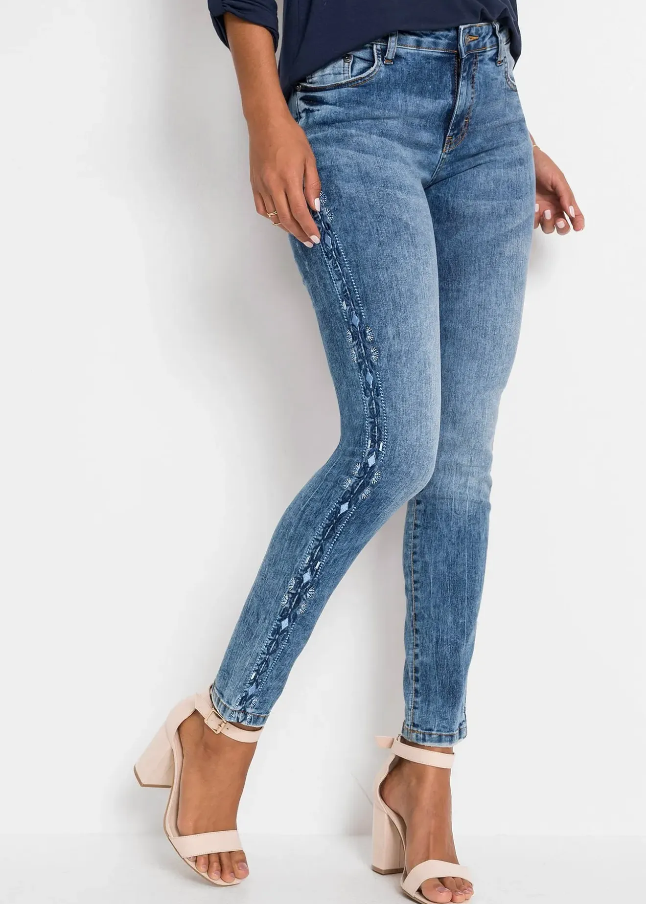 bonprix Jean skinny taille mi-haute, extensible|Femme Jeans