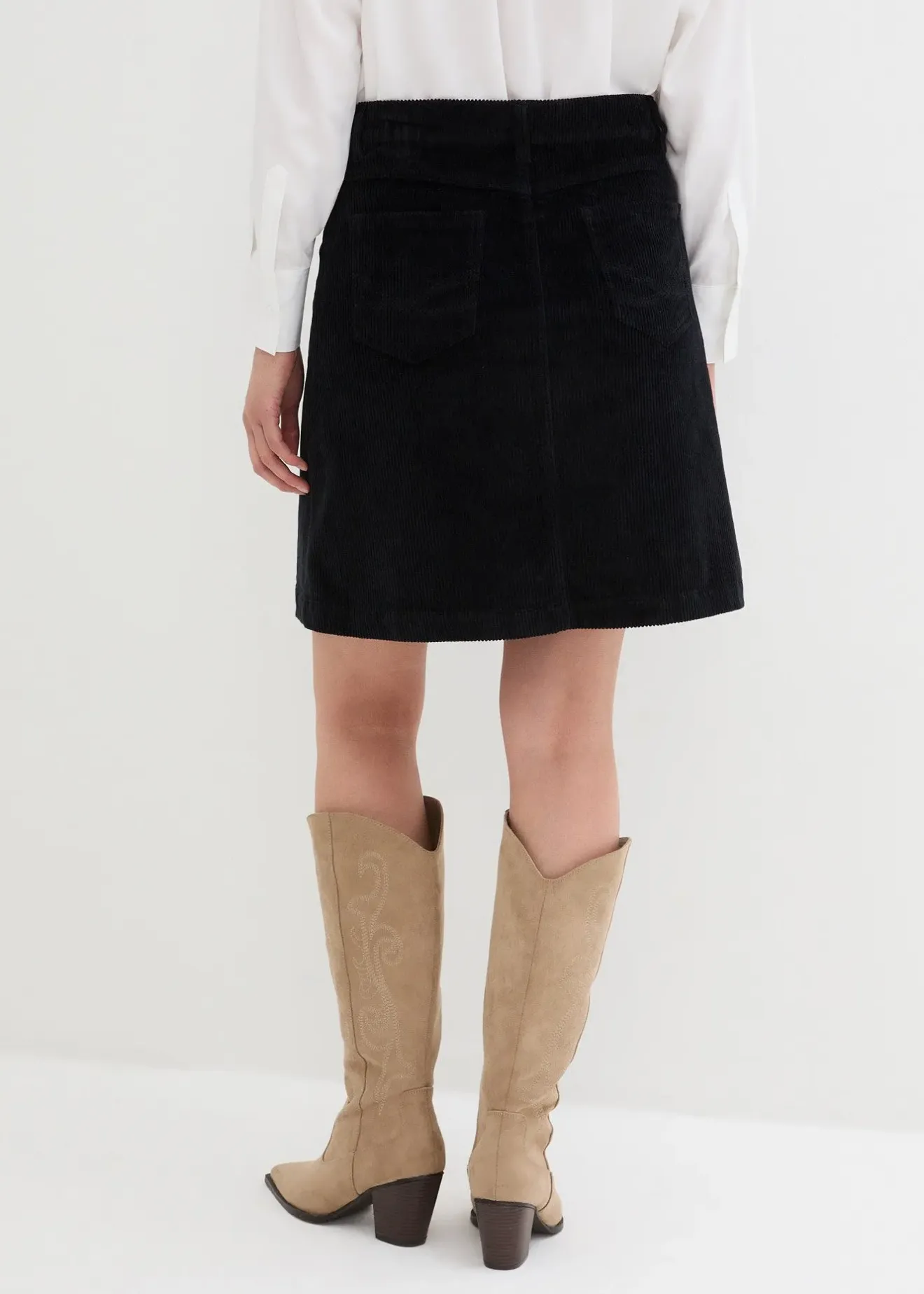 bonprix Jupe boutonnée en velours côtelé extensible|Femme Jupes