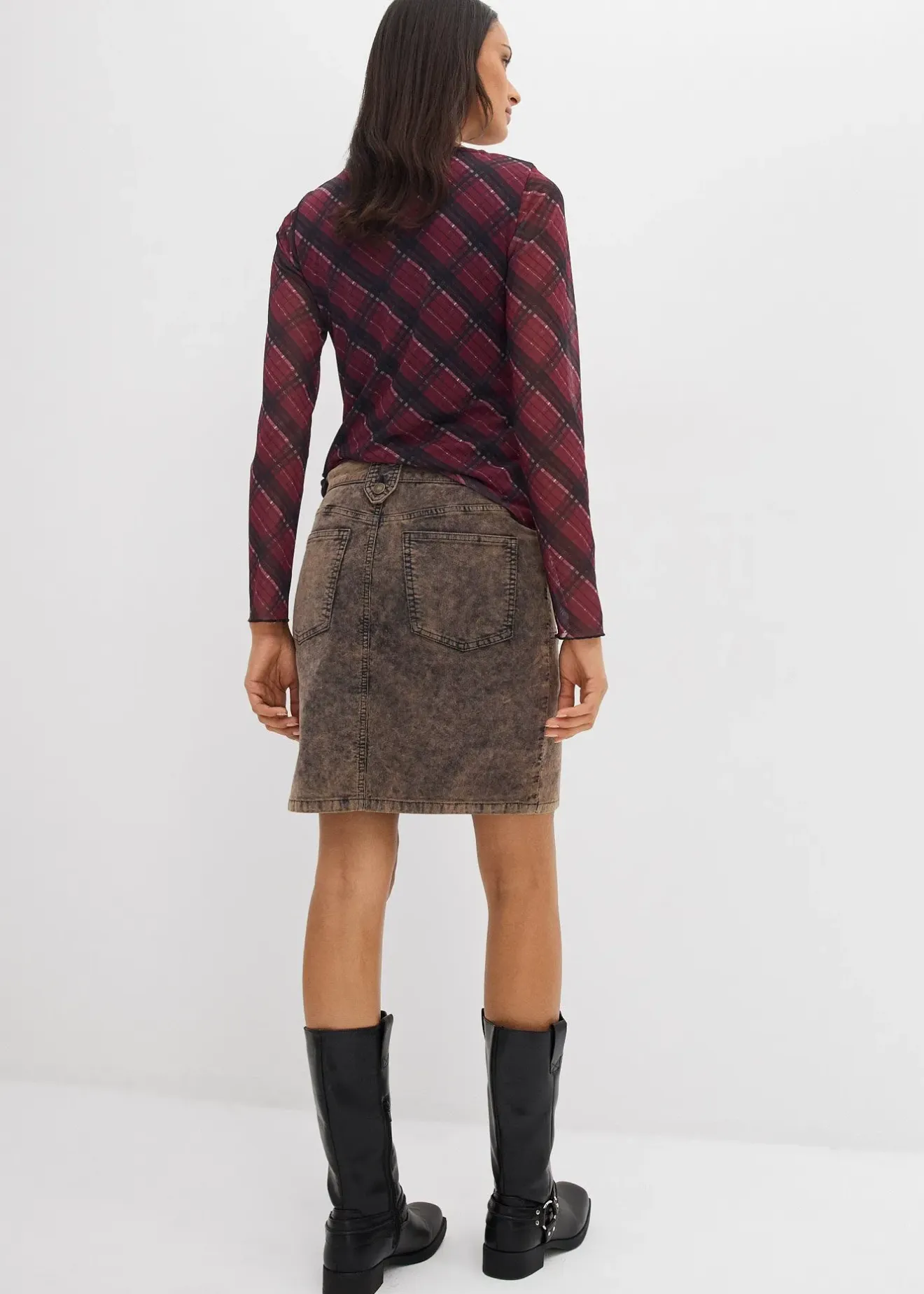 bonprix Jupe courte en velours côtelé délavé|Femme Jupes