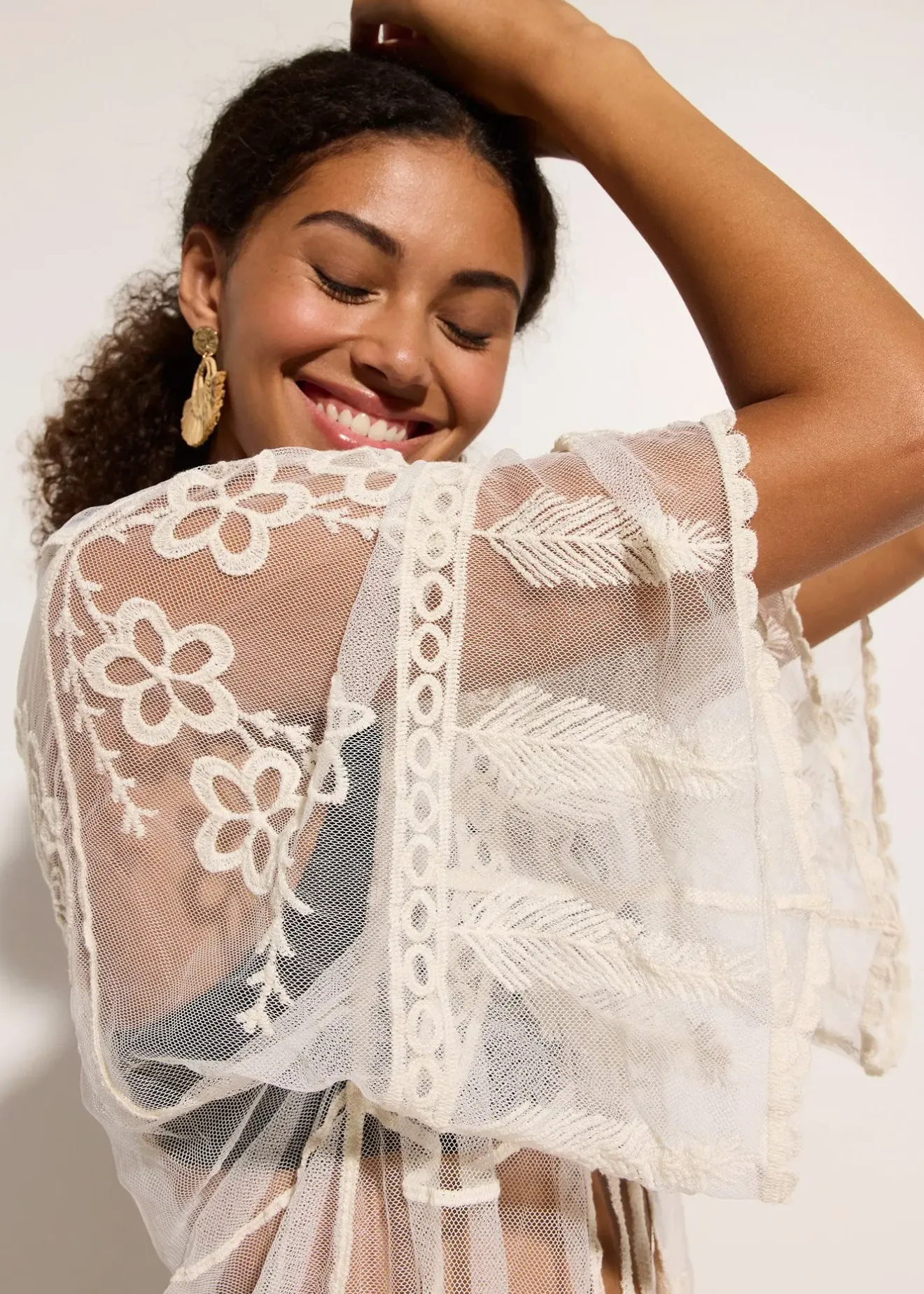 bonprix Kimono de plage transparent avec dentelle|Femme Vêtements De Plage|Chemisiers