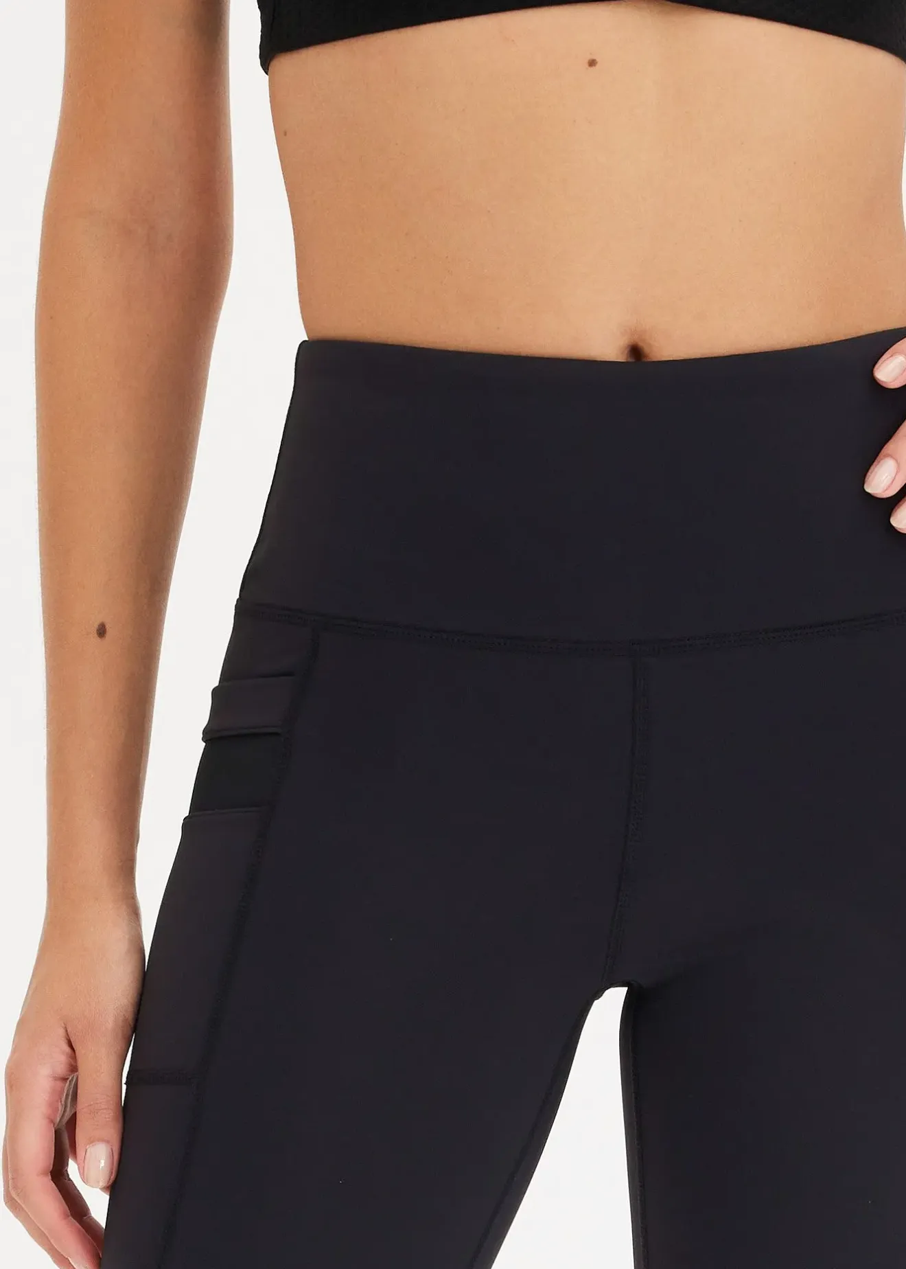 Femme bonprix Vêtements De Sport|Pantalons|Legging de sport confortable avec mesh et poche pour portable