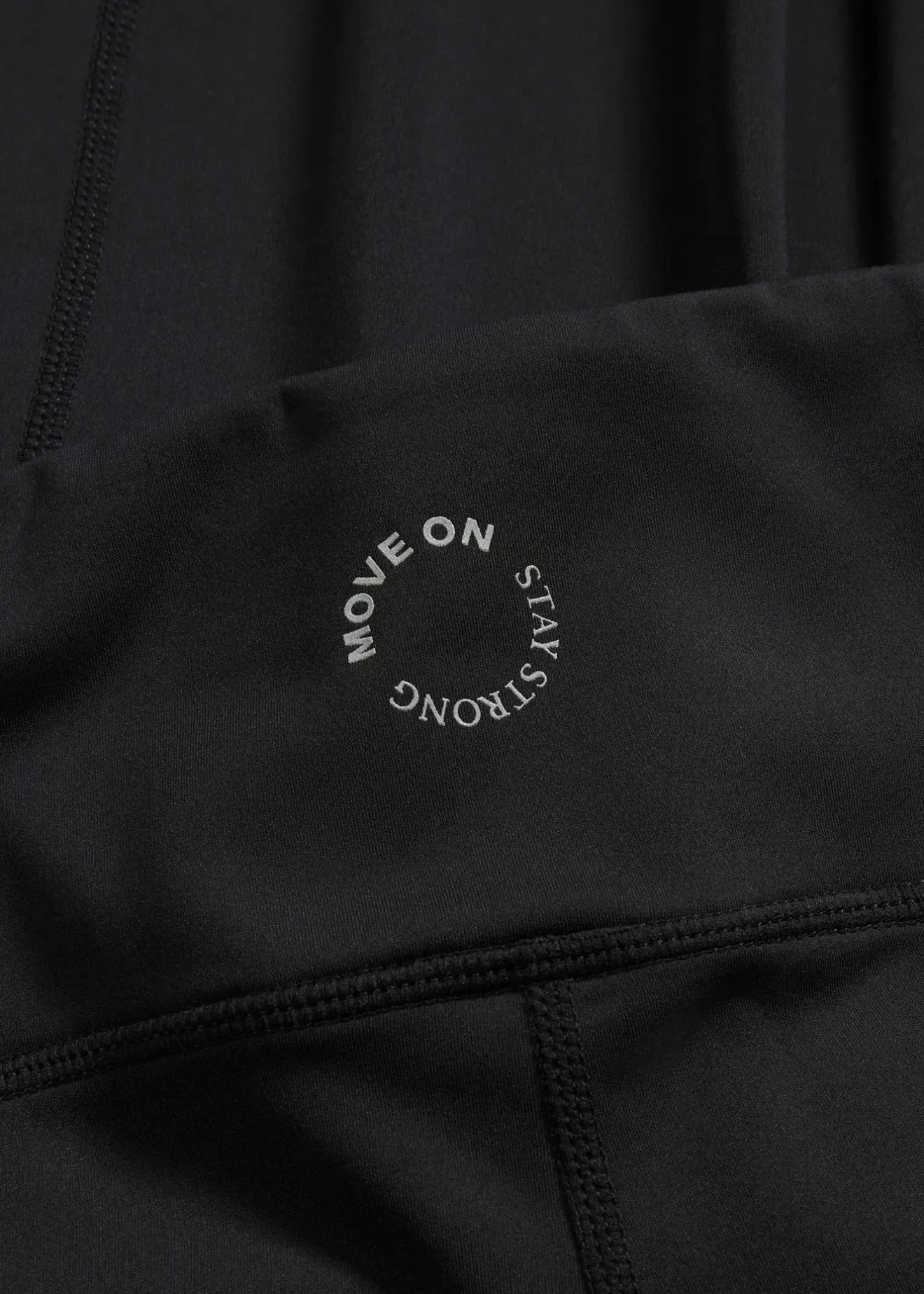 Femme bonprix Vêtements De Sport|Pantalons|Legging sportif et confortable, jambe droite, séchage rapide