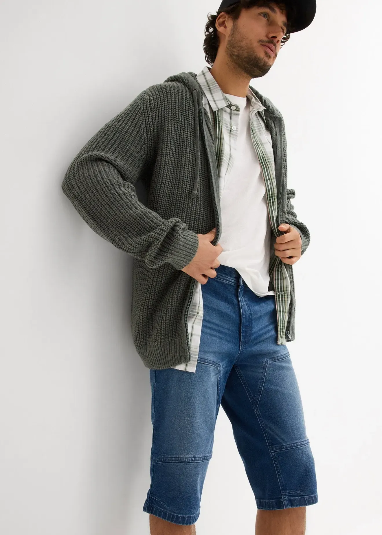 bonprix Long bermuda en jean extensible, Regular|Homme Shorts|Jeans