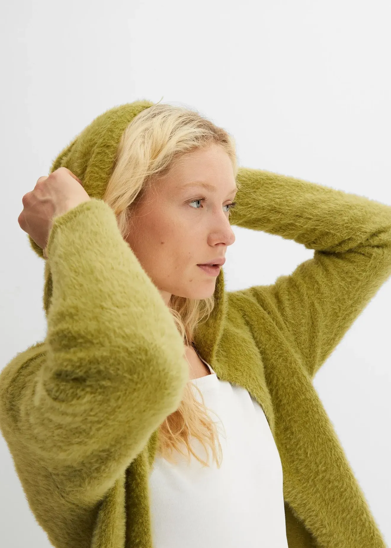 bonprix Long gilet en maille duveteuse|Femme Maille|Pulls & Gilets