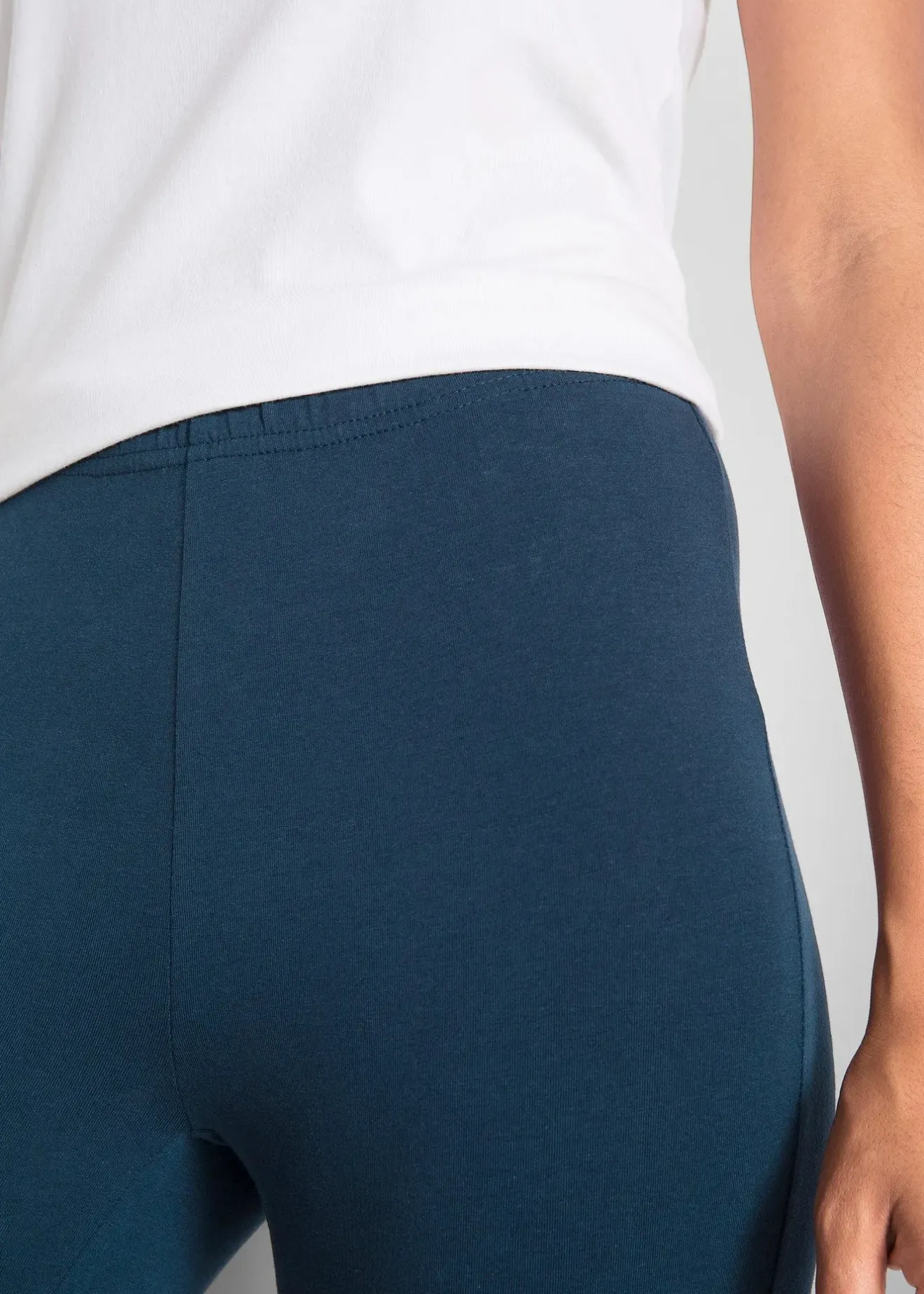 bonprix Lot de 2 leggings corsaire étroits|Femme Basiques|Pantalons