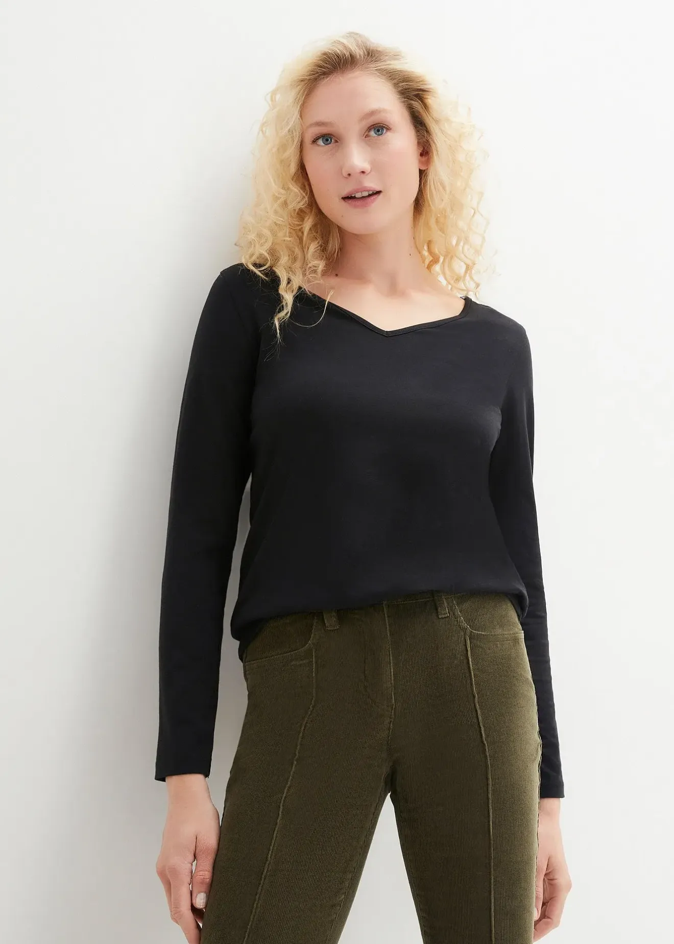 bonprix Lot de 2 T-shirts manches longues près du corps|Femme Basiques|T-Shirts & Tops