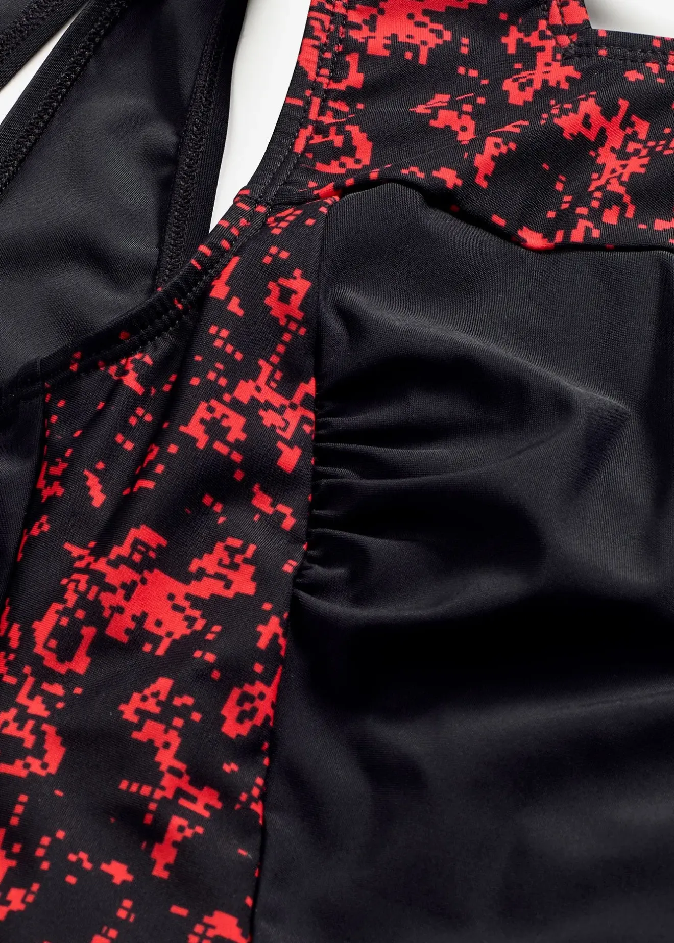 Femme bonprix Maillots De Bain Sport|Maillots De Bain Gainants|Maillot 1 pièce sculptant à encolure carrée, maintien modéré