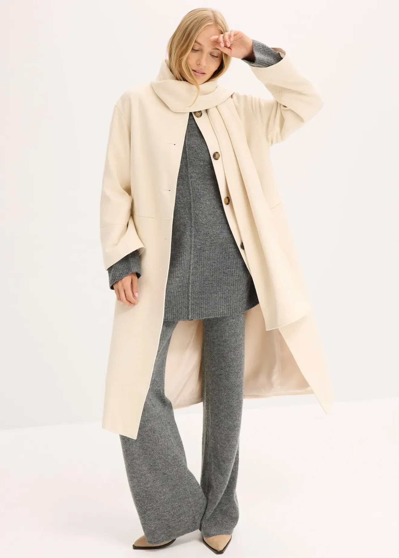 bonprix Manteau oversize avec deux poches discrètes|Femme Vestes & Manteaux