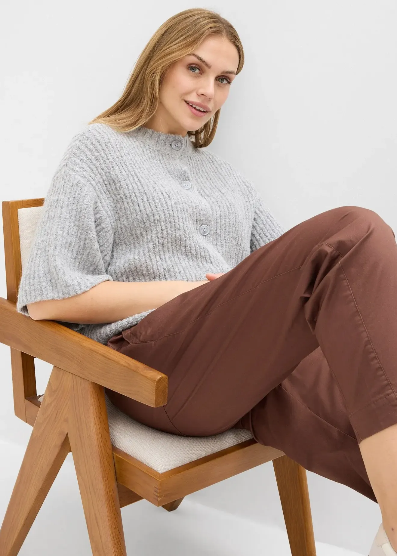 bonprix Pantalon barrel en twill à taille élastiquée|Femme Pantalons
