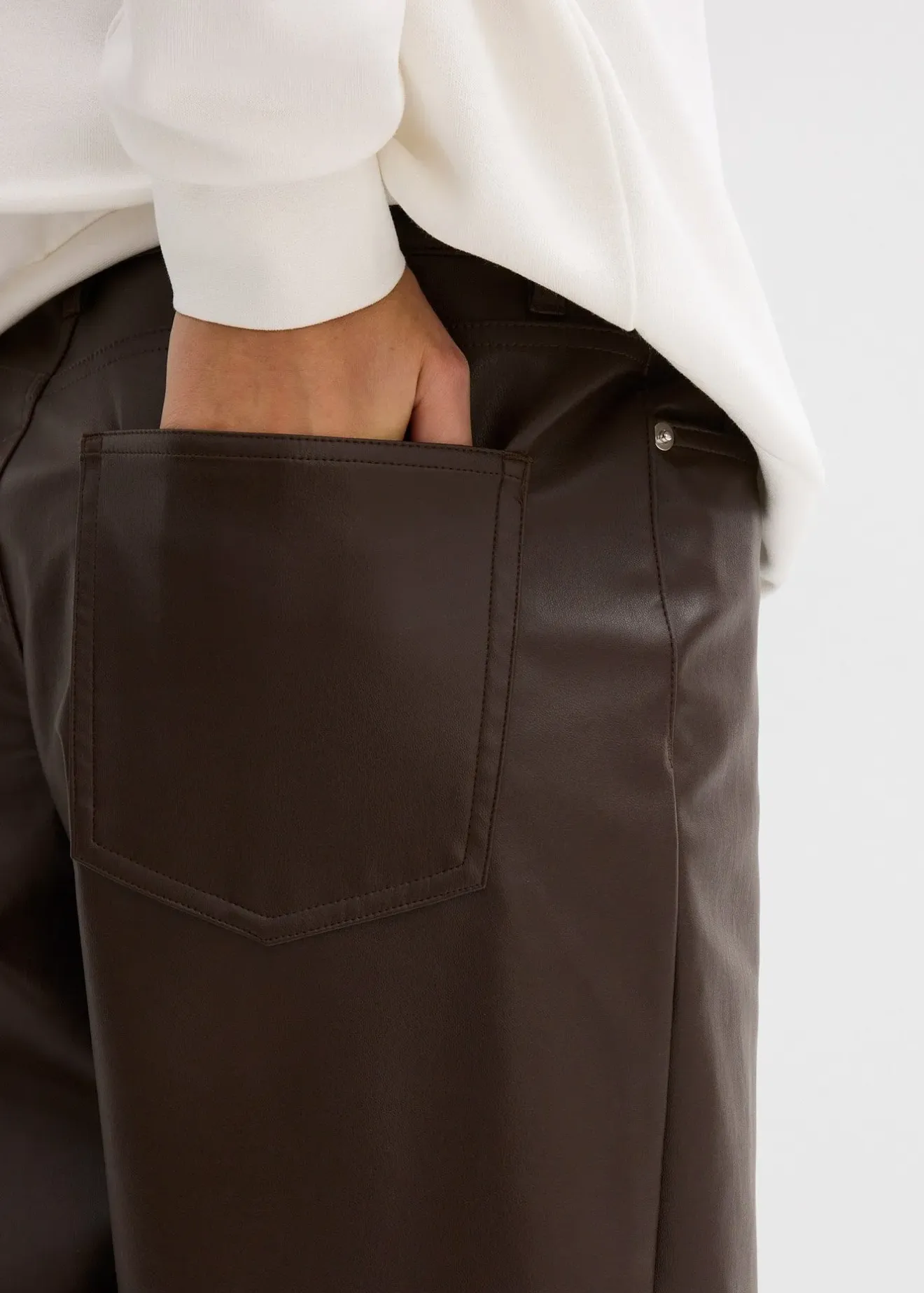 bonprix Pantalon barrel enduit, taille mi-haute|Femme Pantalons