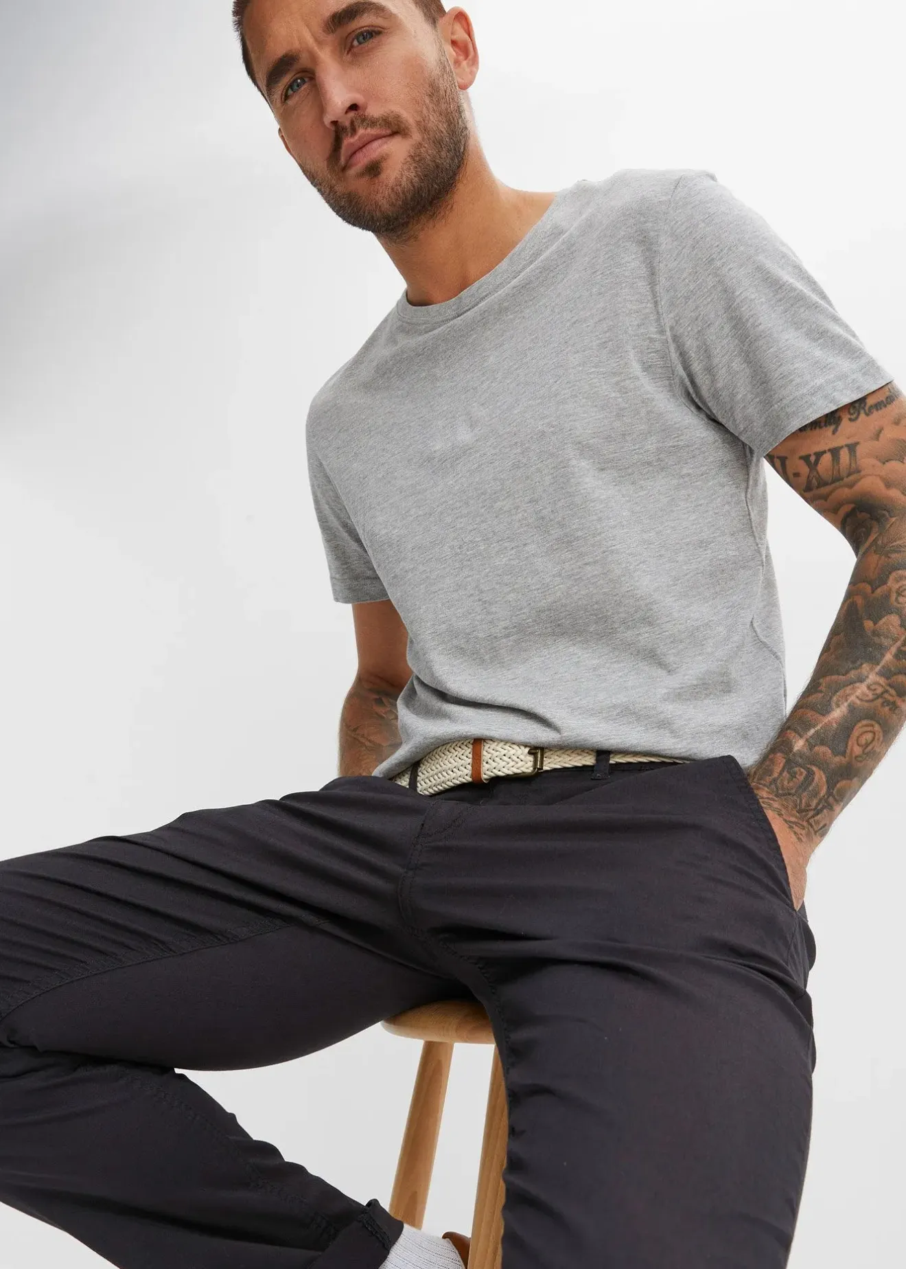 bonprix Pantalon chino droit avec taille élastique et ceinture, regular|Homme Pantalons