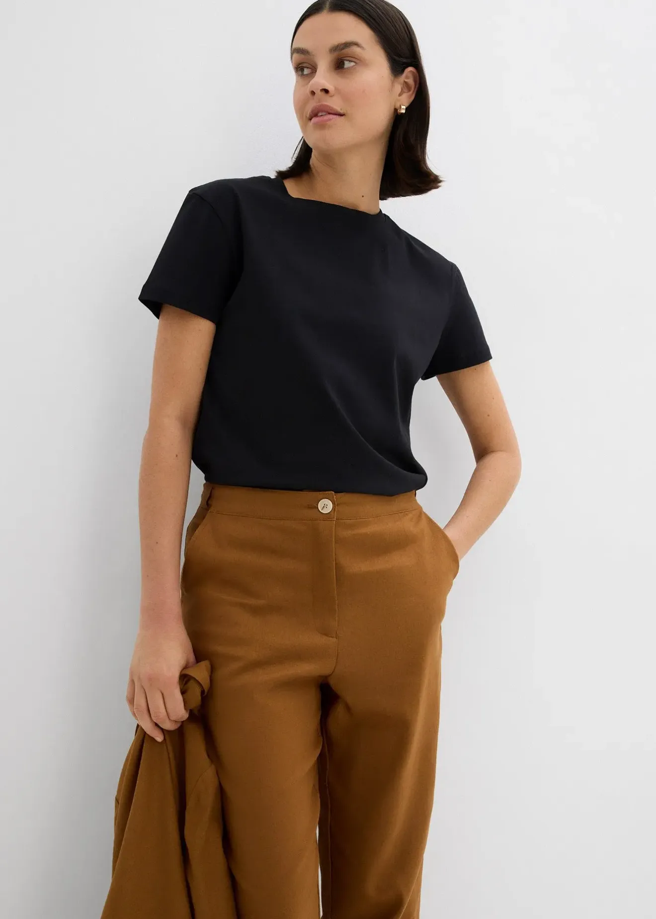 Femme bonprix Pantalons|Pantalon cropped taille haute en lin et viscose