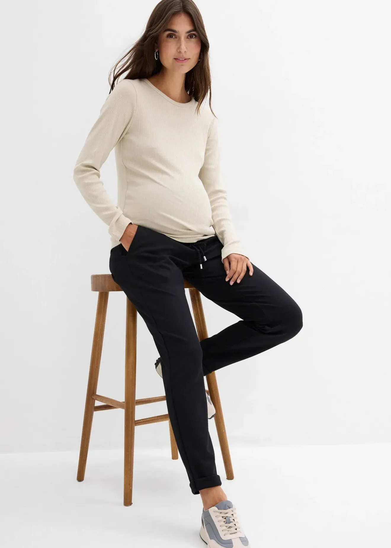 bonprix Pantalon de grossesse à taille élastiquée en jersey milano|Femme Femme Enceinte