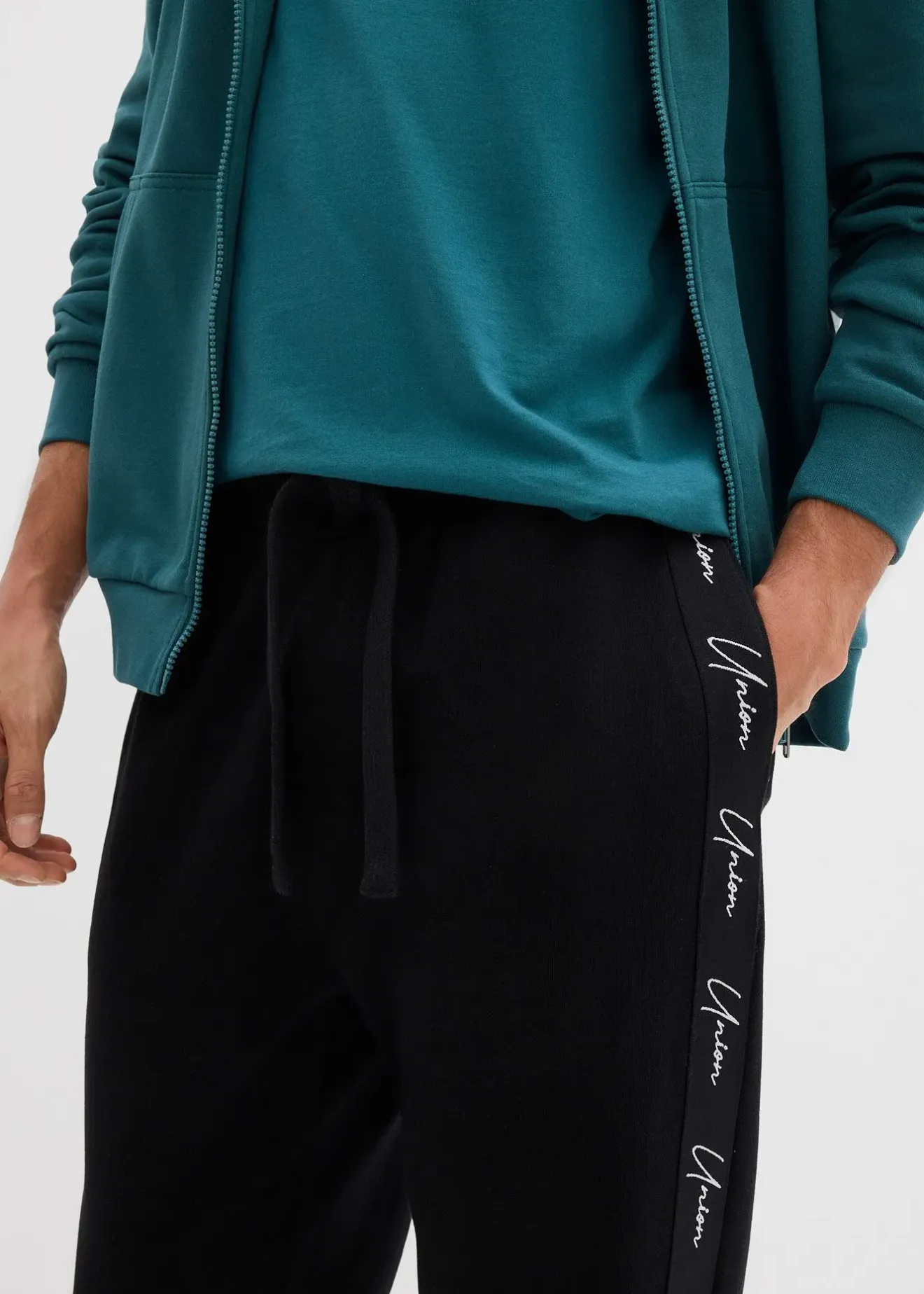 bonprix Pantalon de jogging 100% coton, loose|Homme Vêtements De Sport|Sweats