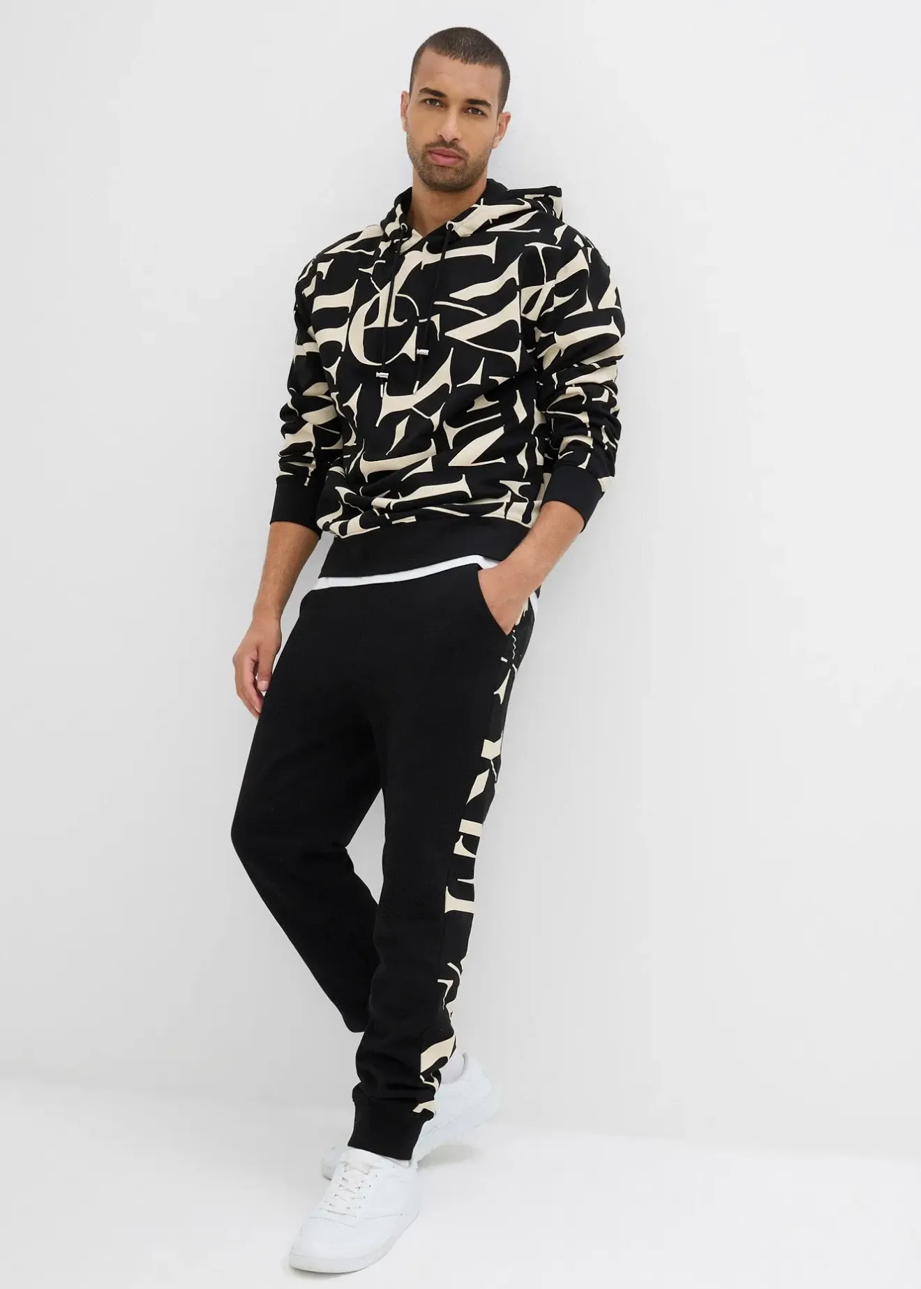 bonprix Pantalon de jogging avec empiècement, 100% coton|Homme Vêtements De Sport|Pantalons