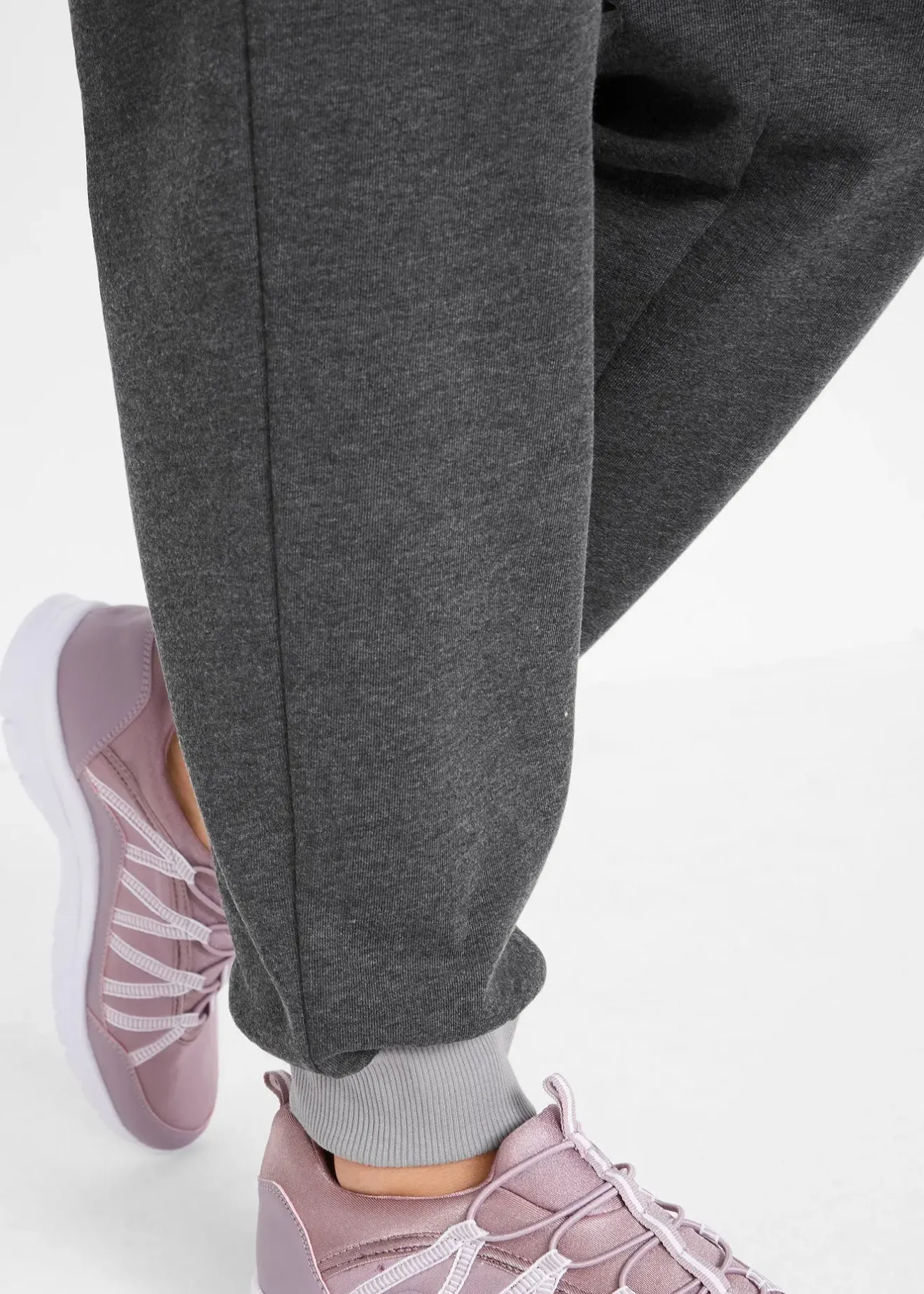 bonprix Pantalon de jogging avec bord-côtes contrastés|Femme Sweats|Pantalons